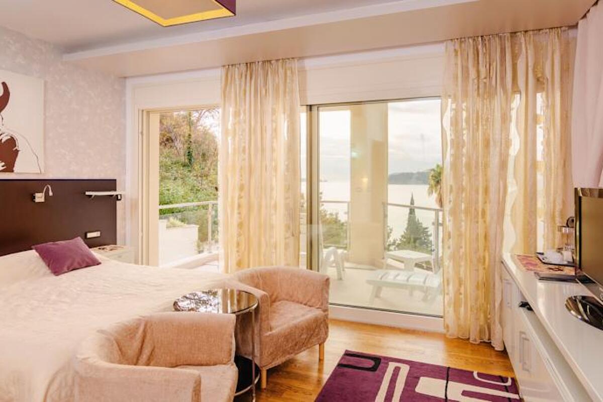 Meridian 4* last