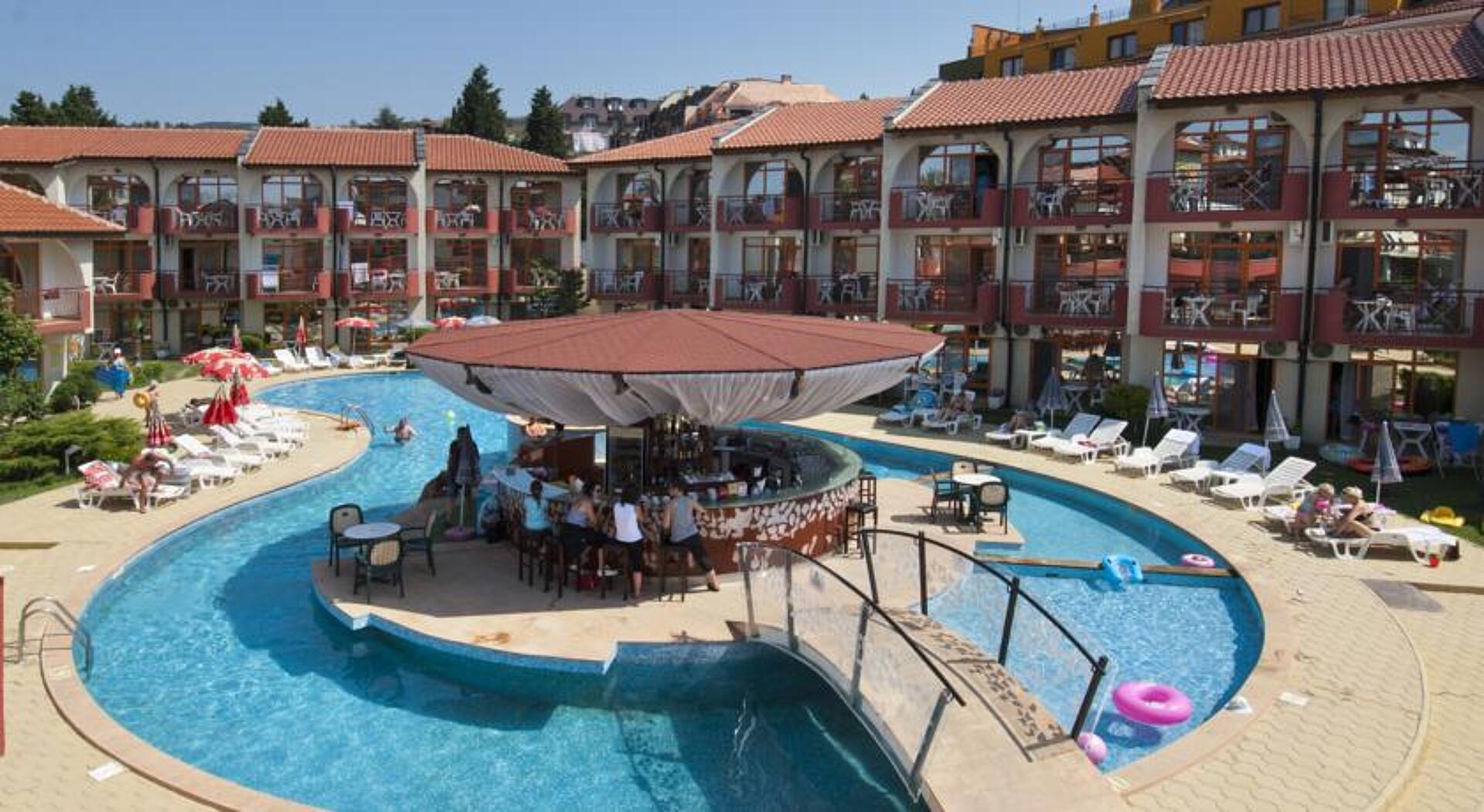 Sunrise Club 3* 3
