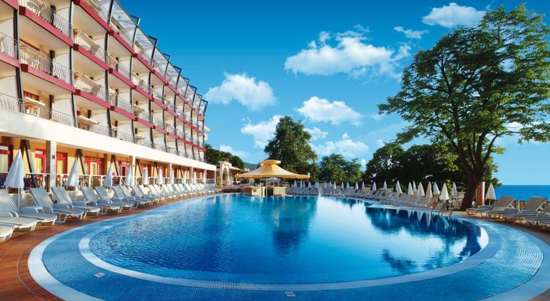 Grifid Vistamar 4* 1