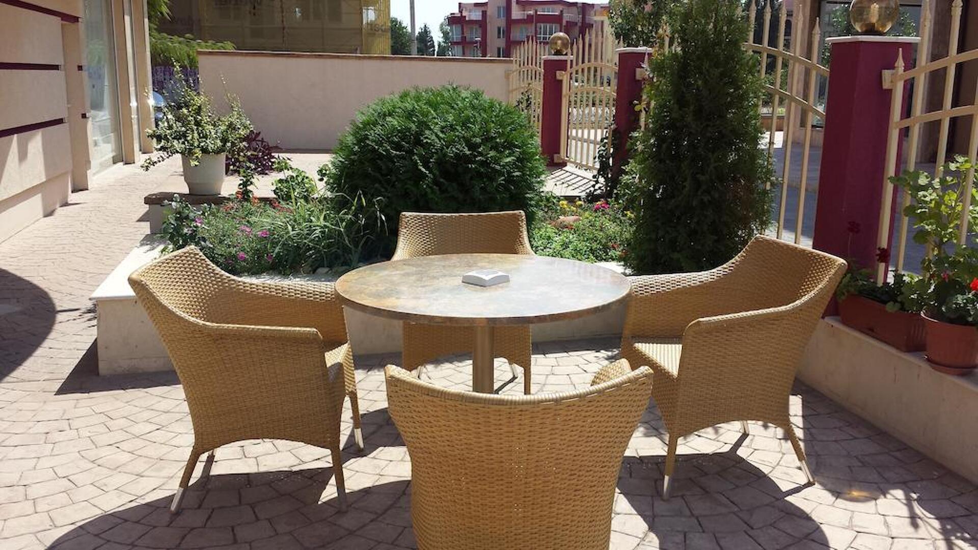 Cabana Beach Club Complex 3* 5
