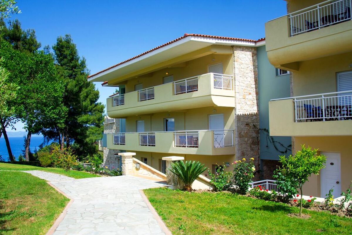 Alkyon Resort 4* 2