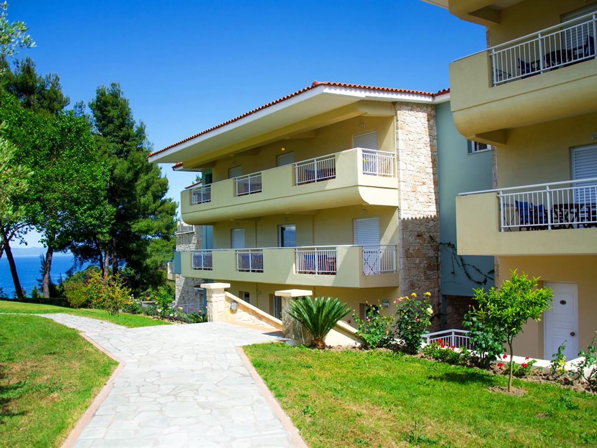 Alkyon Resort 4* 2