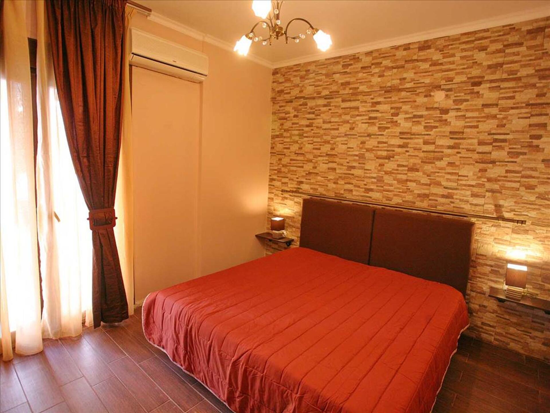 Coralli  2* 8