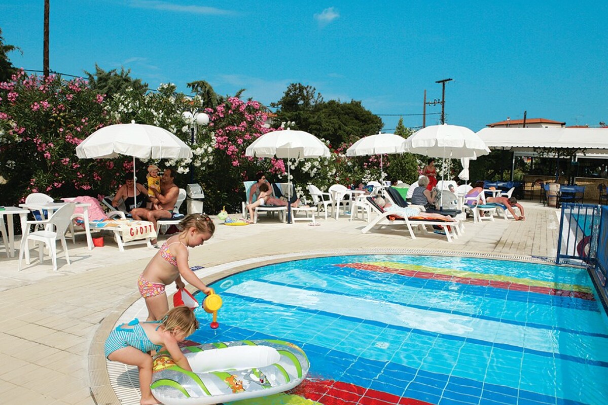 Tresor Sousouras 4* 2