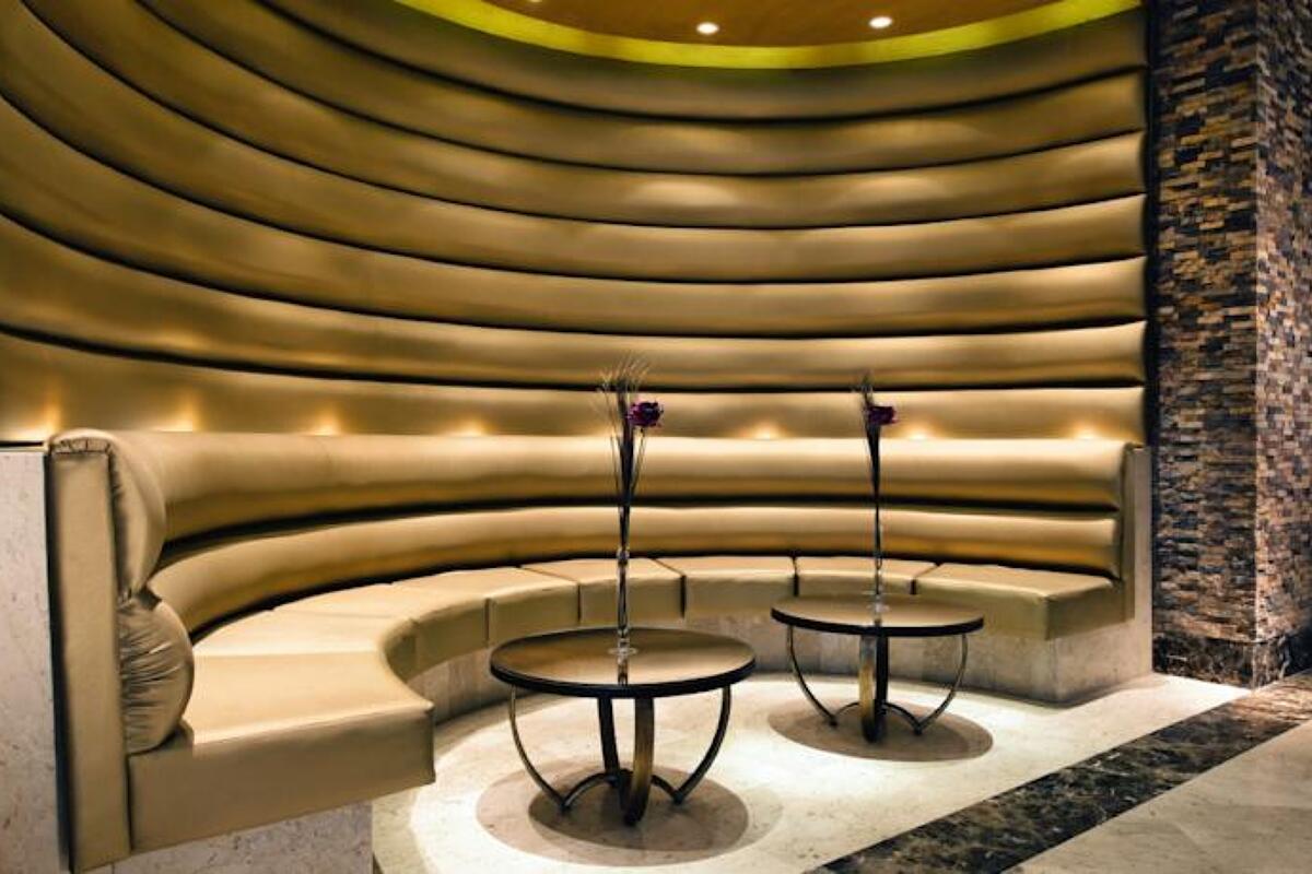 Moevenpick Resort Cairo Pyramids 5* 1