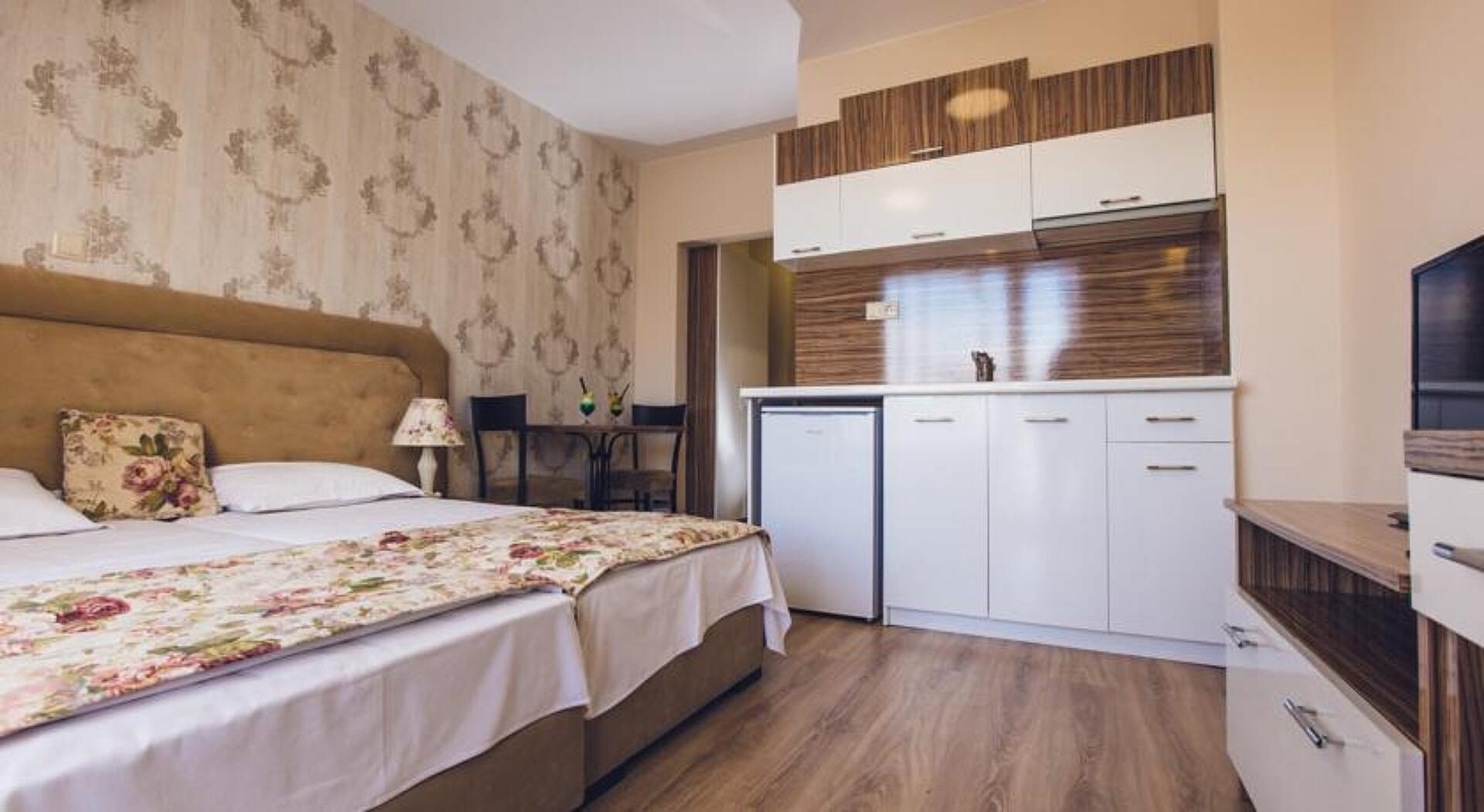 Avenue Deluxe 4* 25