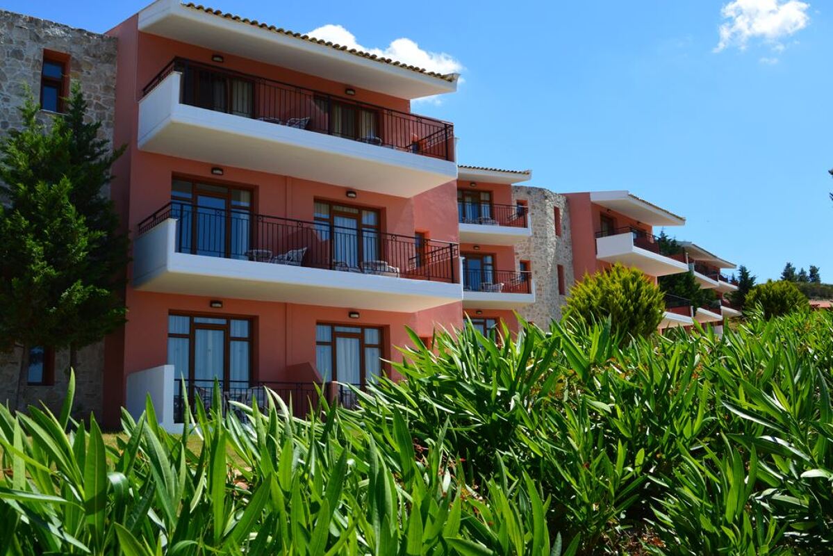 Alia Palace 5* 2