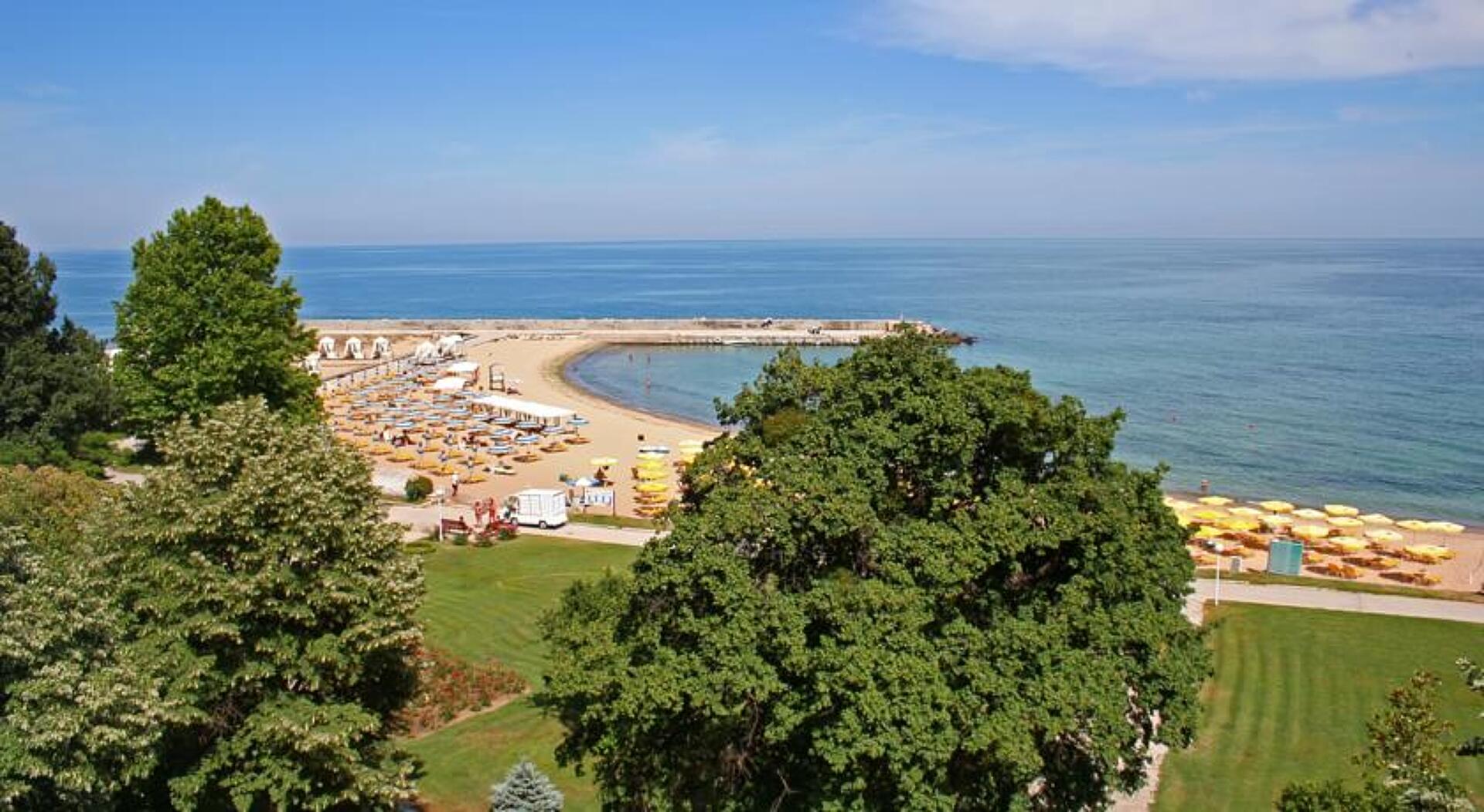 Riviera Beach 5* 22