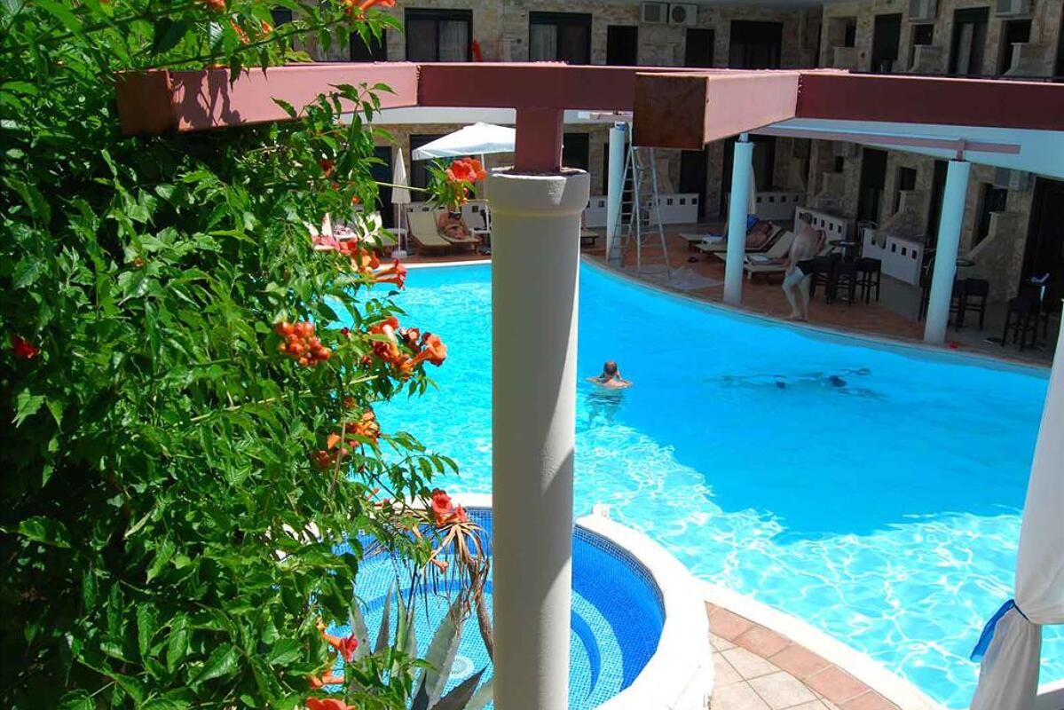 Philoxenia Spa & Villas 2* 3
