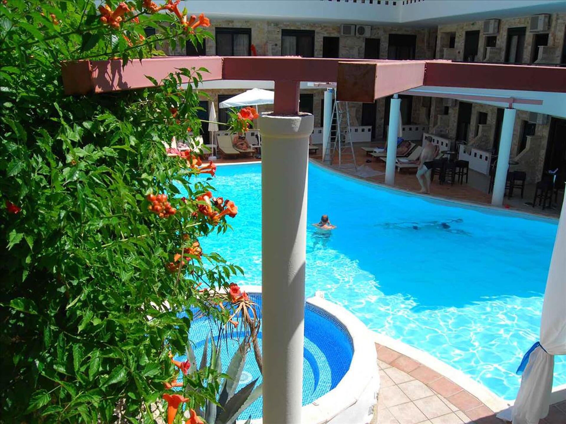 Philoxenia Spa & Villas 2* 3