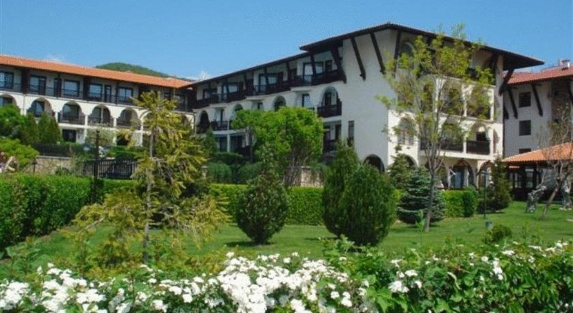 Monastery 3* 25