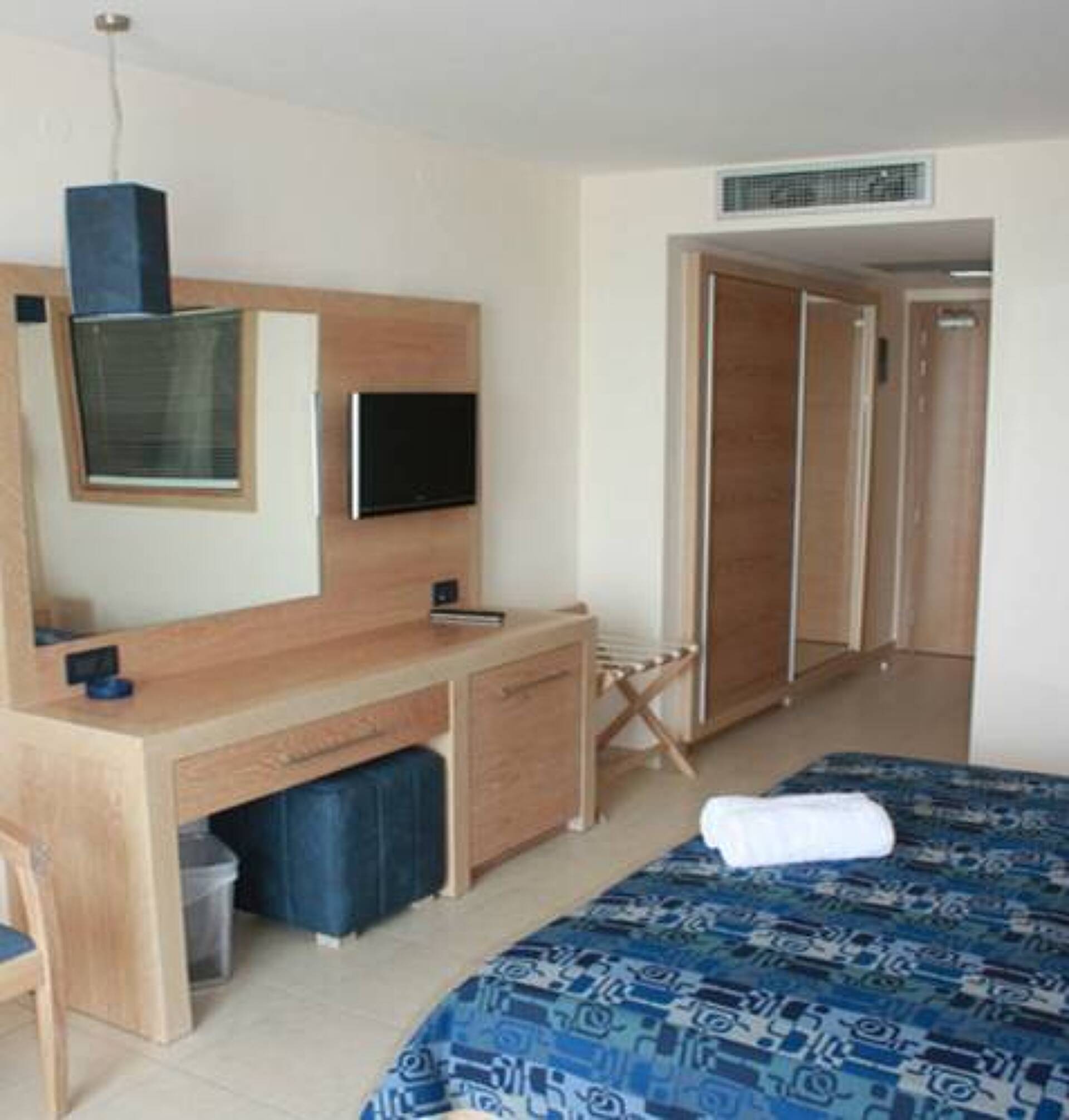Aegean Blue 4* 33