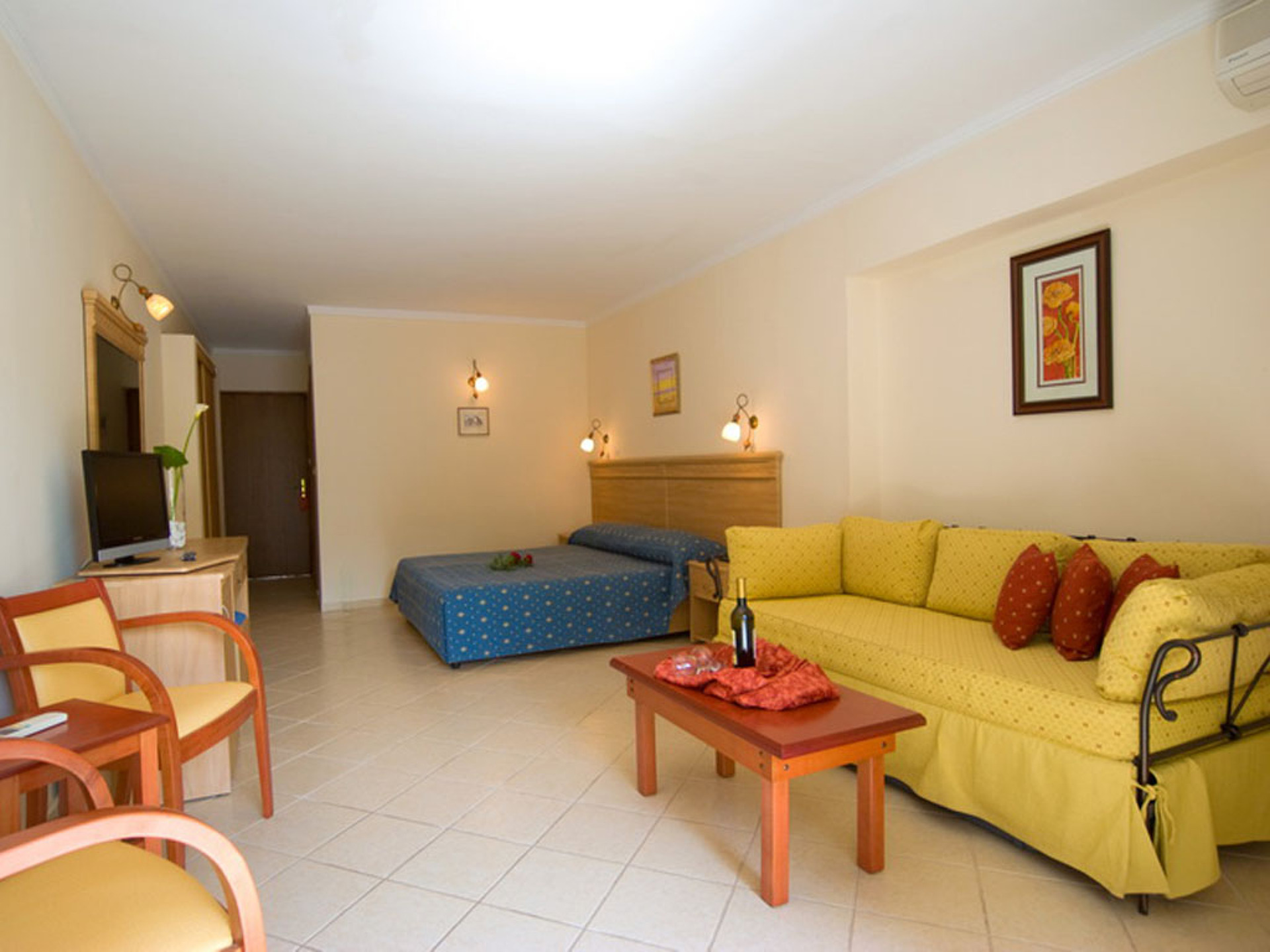 Porfi Beach 3* 12