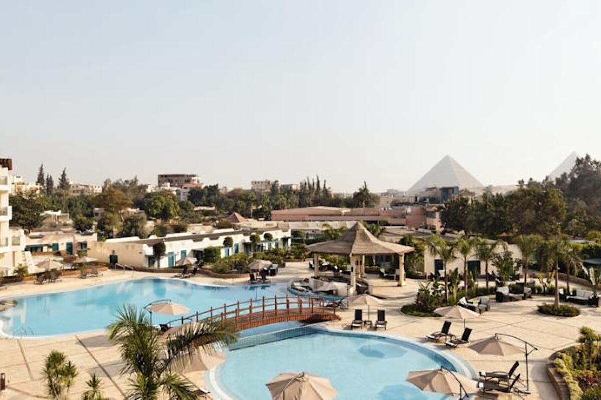 Moevenpick Resort Cairo Pyramids 5* last