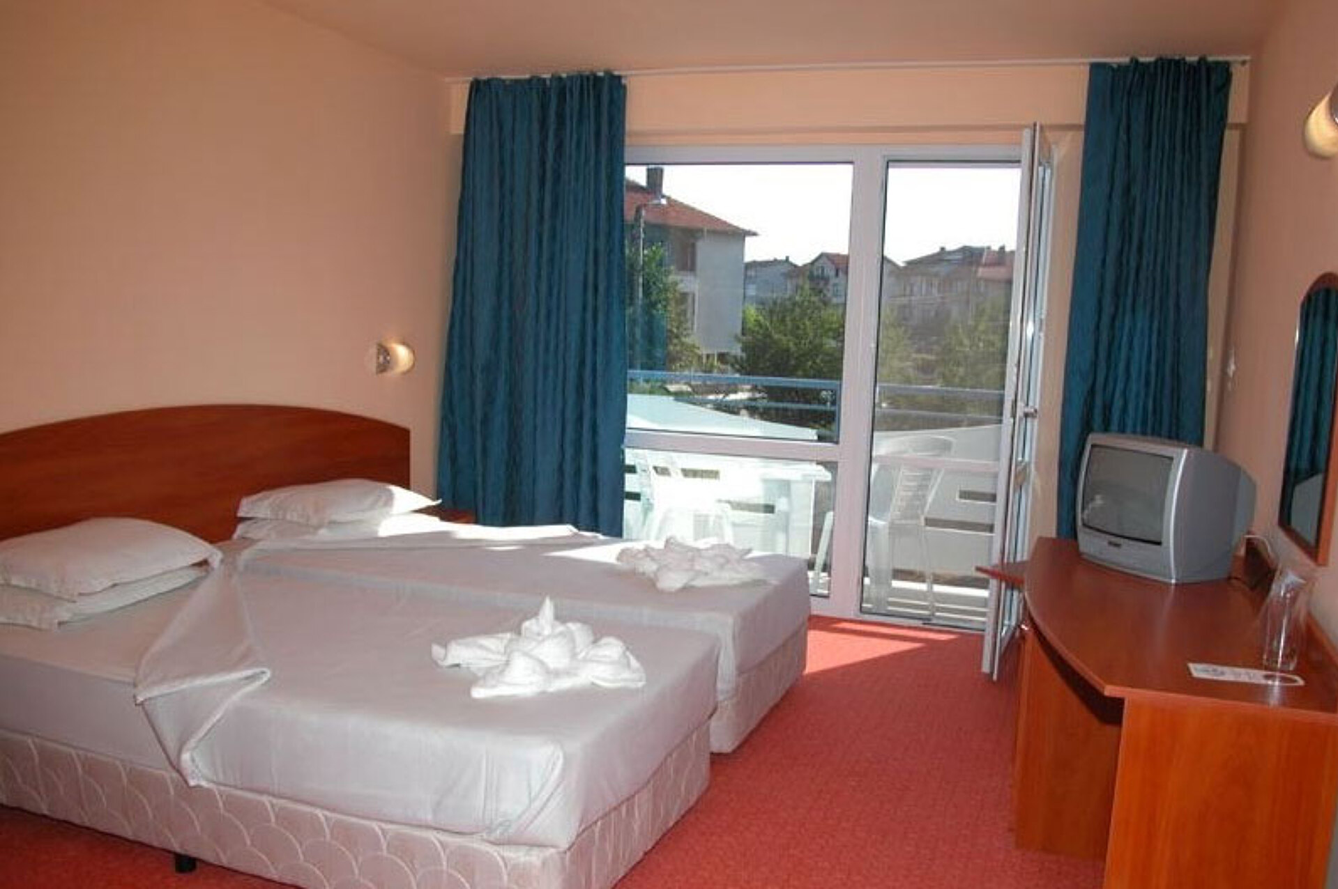 Belitsa 3* 0