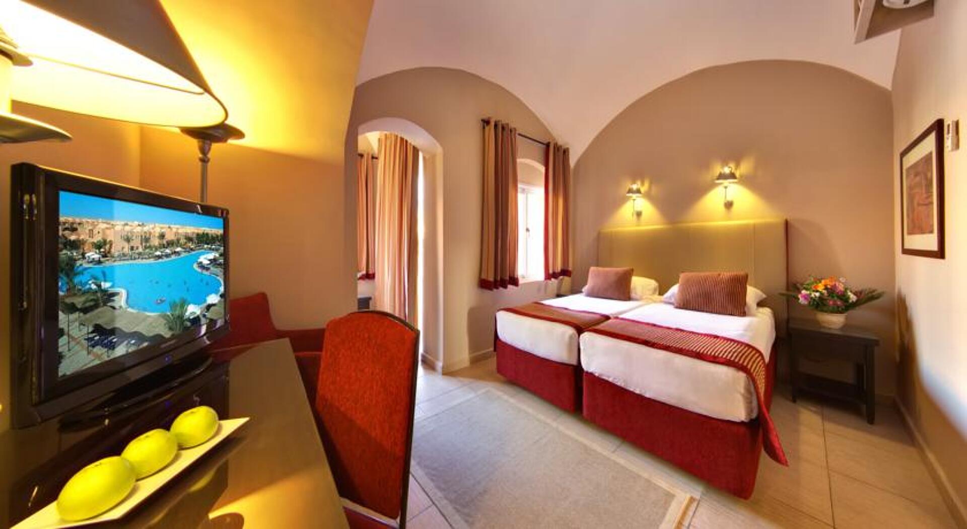 Jaz Makadi Oasis Resort & Club 4* 6