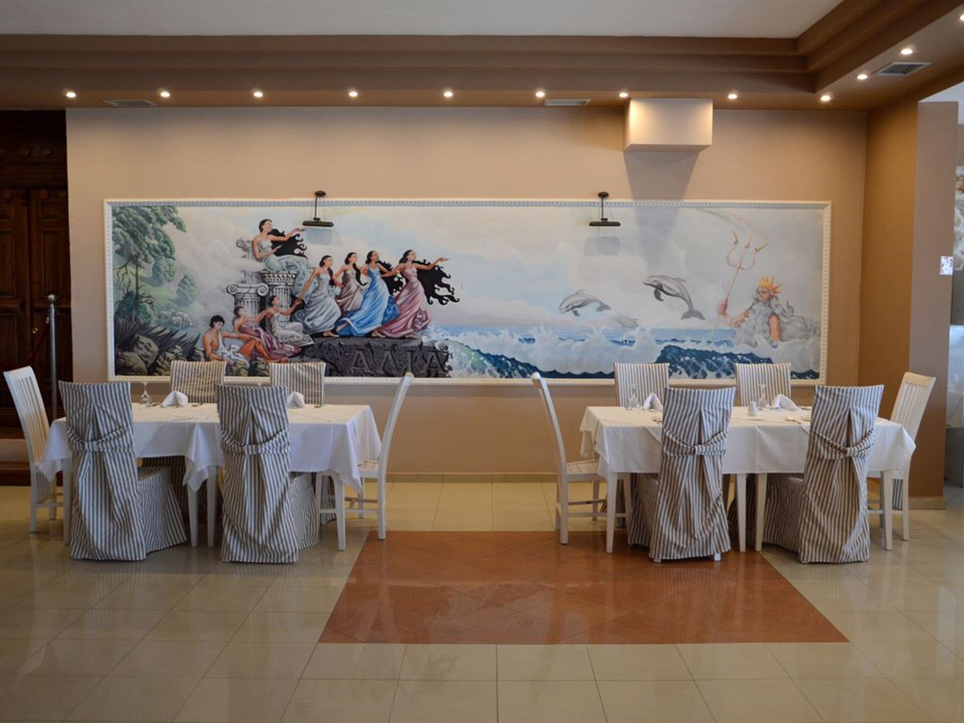 Alia Palace 5* 4