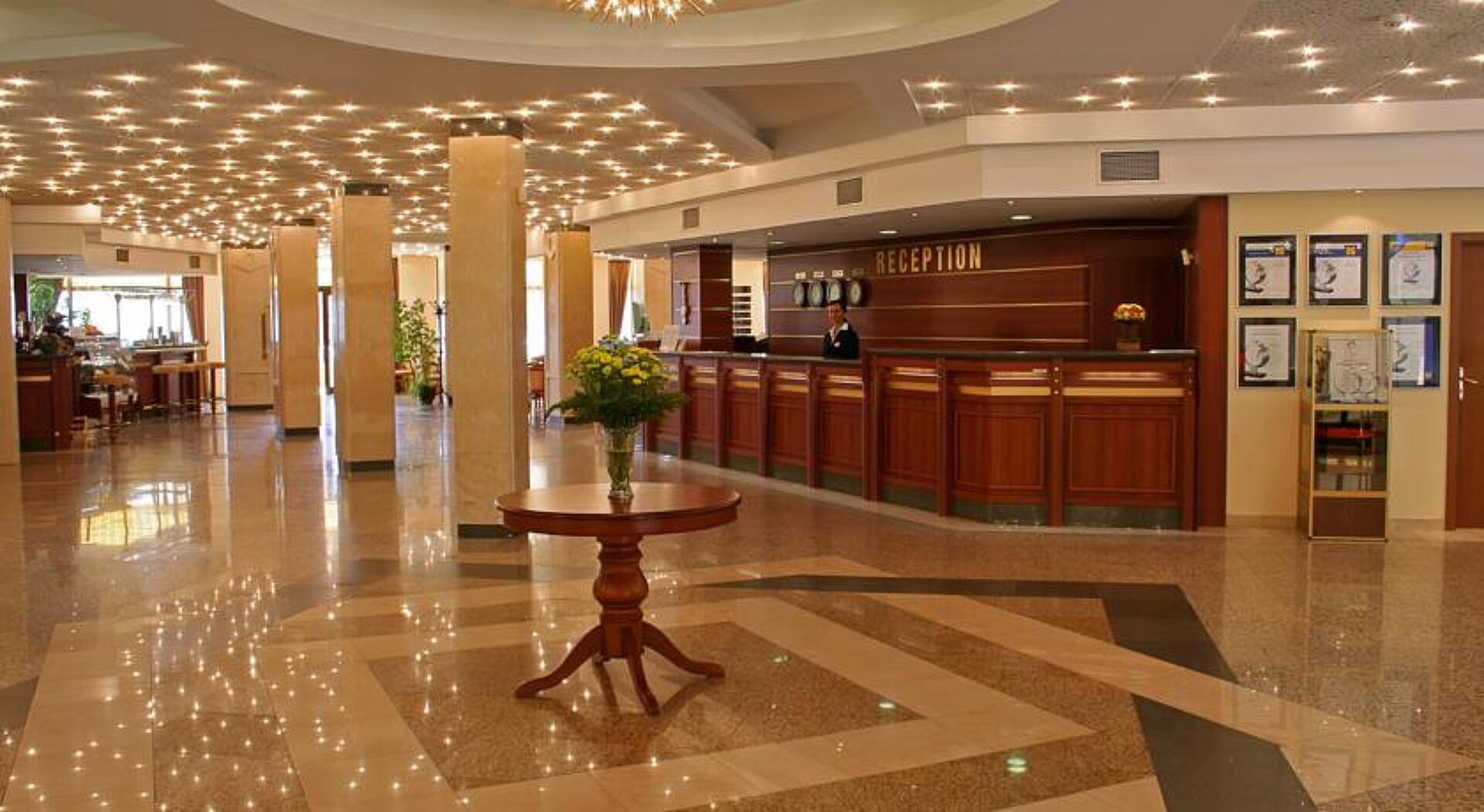 Riviera Beach 5* 4