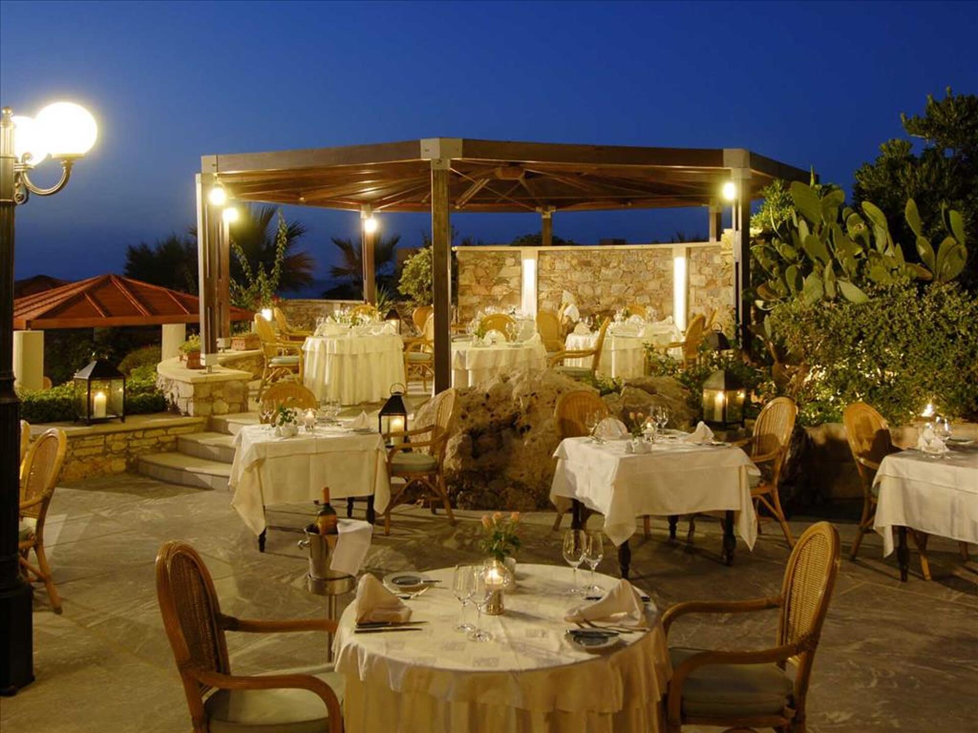 Aquila Rithymna Beach 5* 9