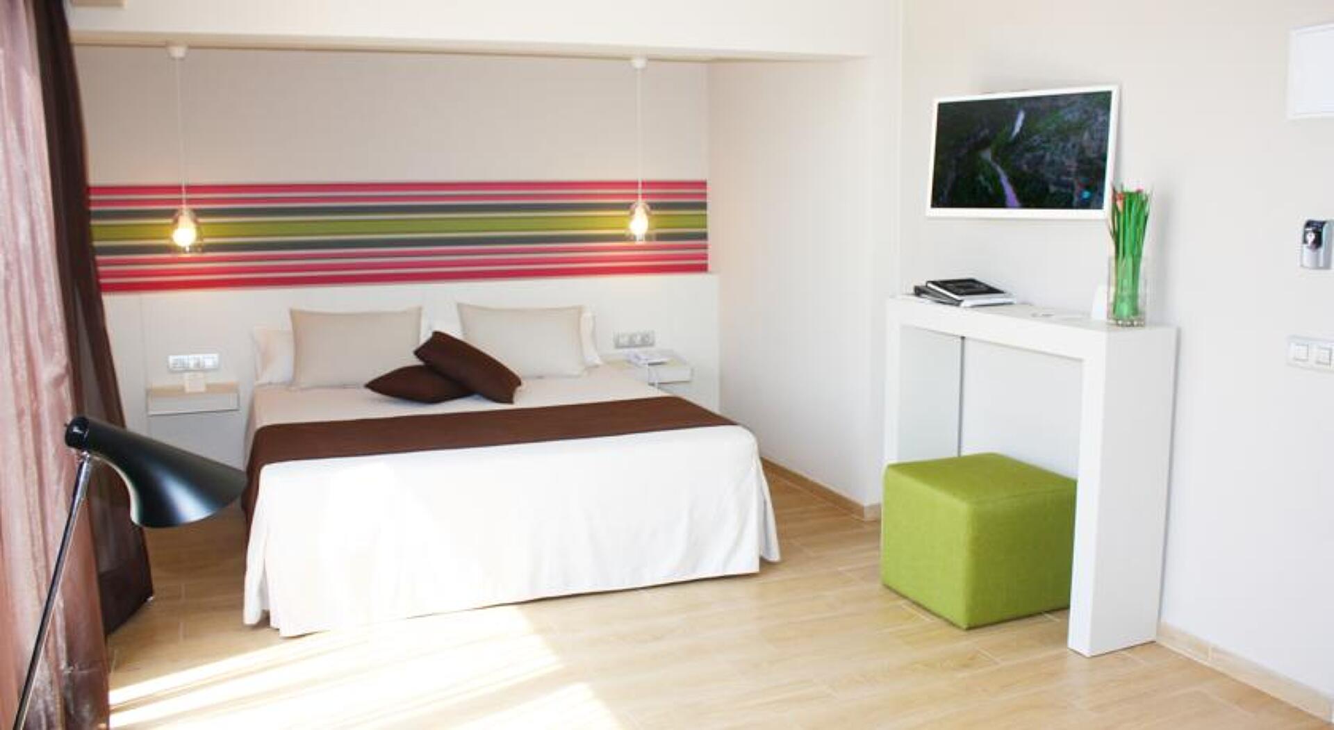 Fergus Style Plaza Paris Spa 4* 9