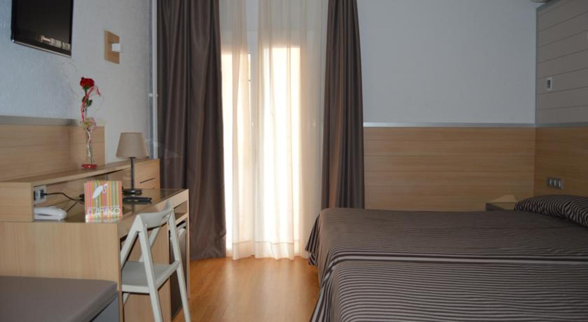 Gran Hotel Flamingo 4* 23
