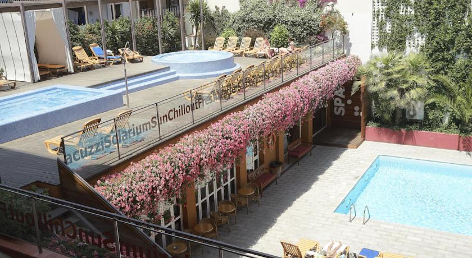 Fergus Style Plaza Paris Spa 4* 21