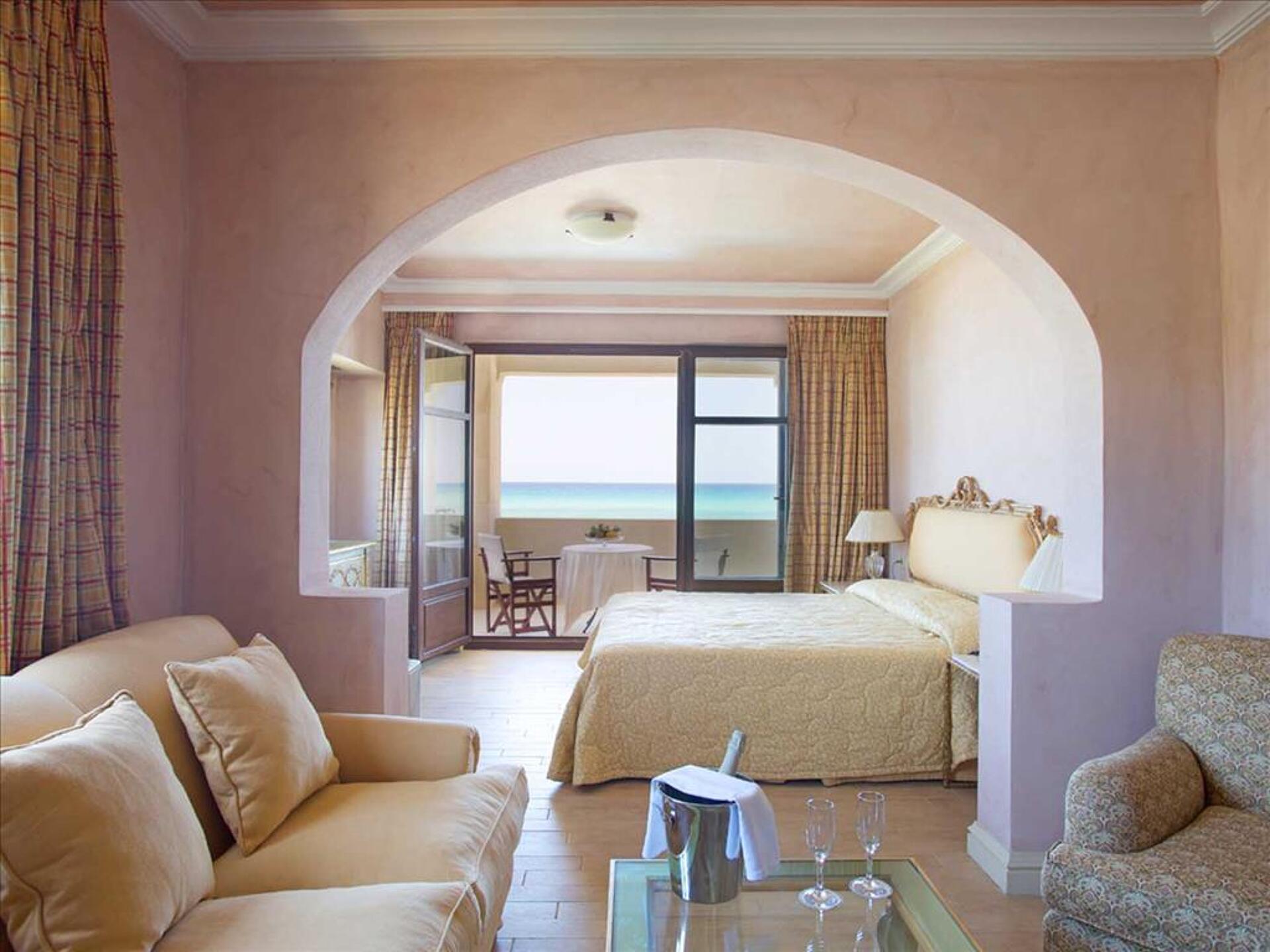 Aquila Rithymna Beach 5* 24