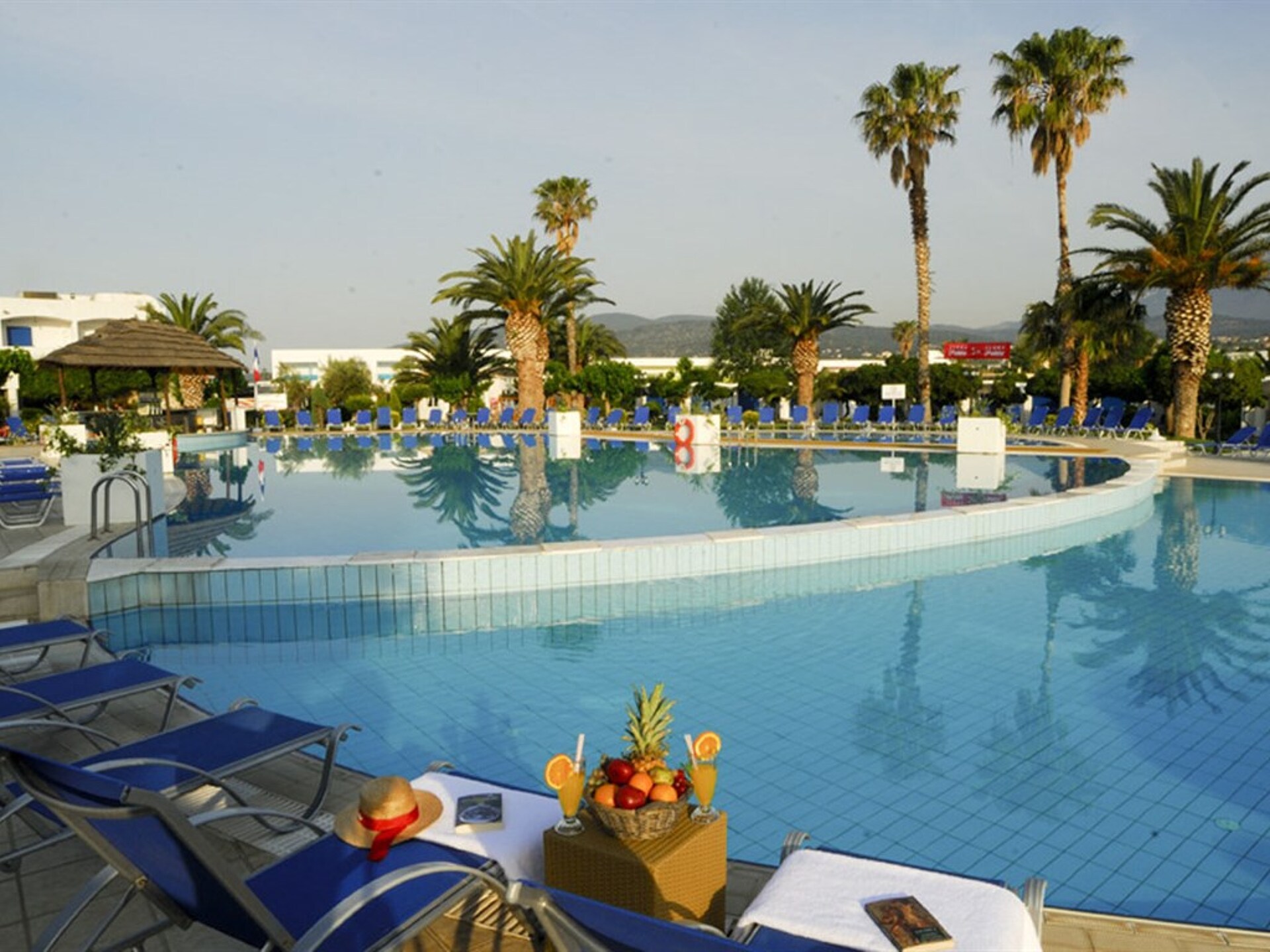 Kinetta Beach 4* 2