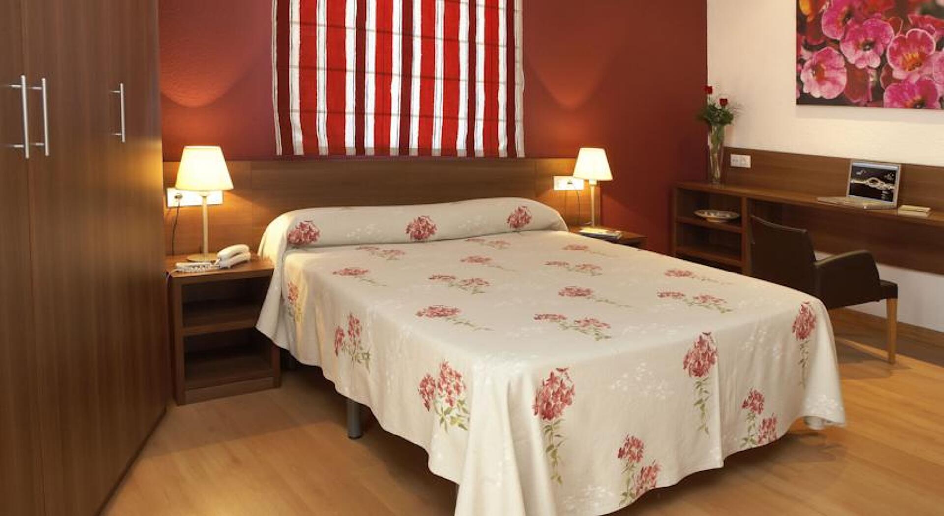 Fergus Style Plaza Paris Spa 4* 18