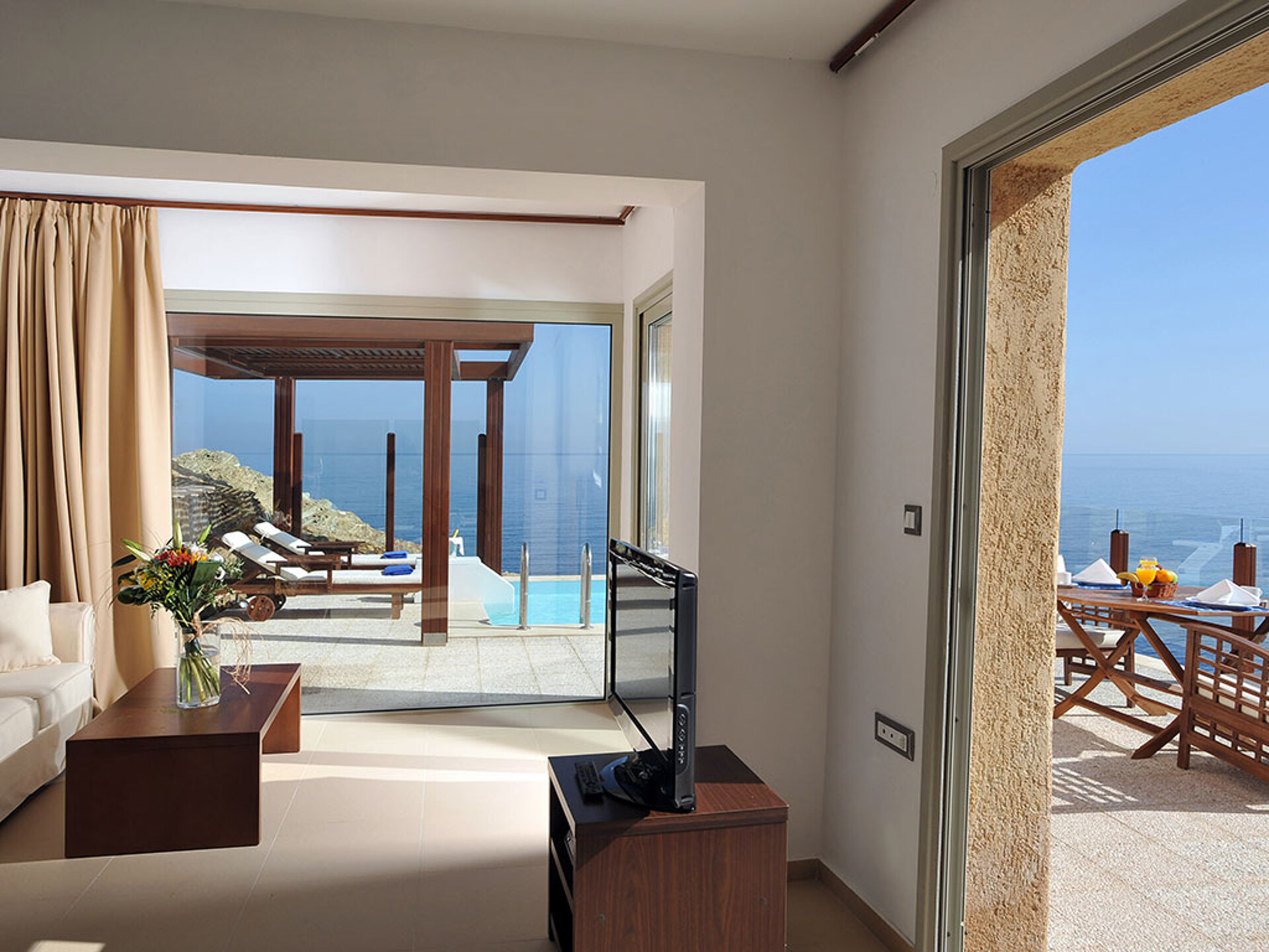 Sea Side Resort & Spa 5* 5