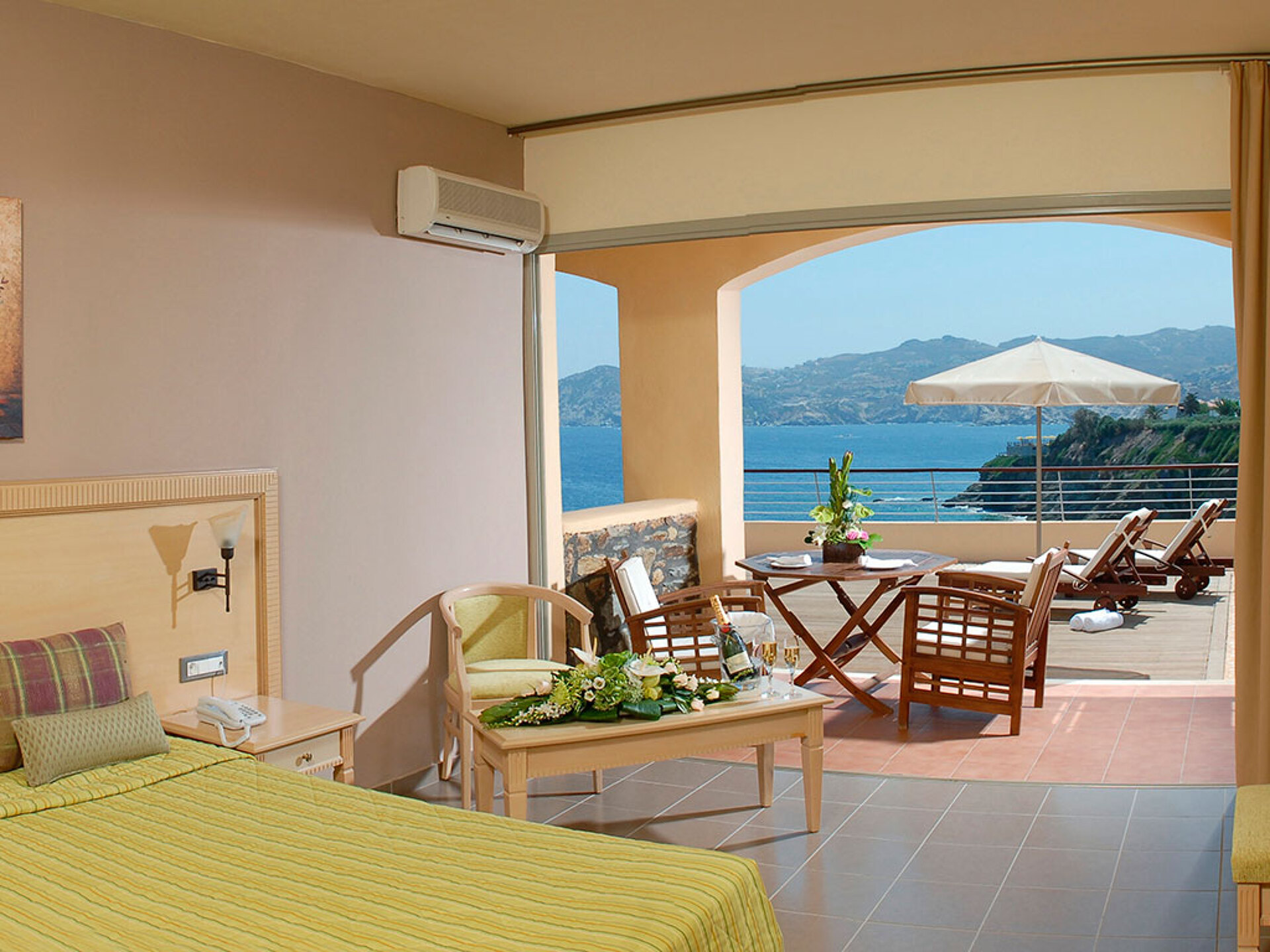 Sea Side Resort & Spa 5* 1