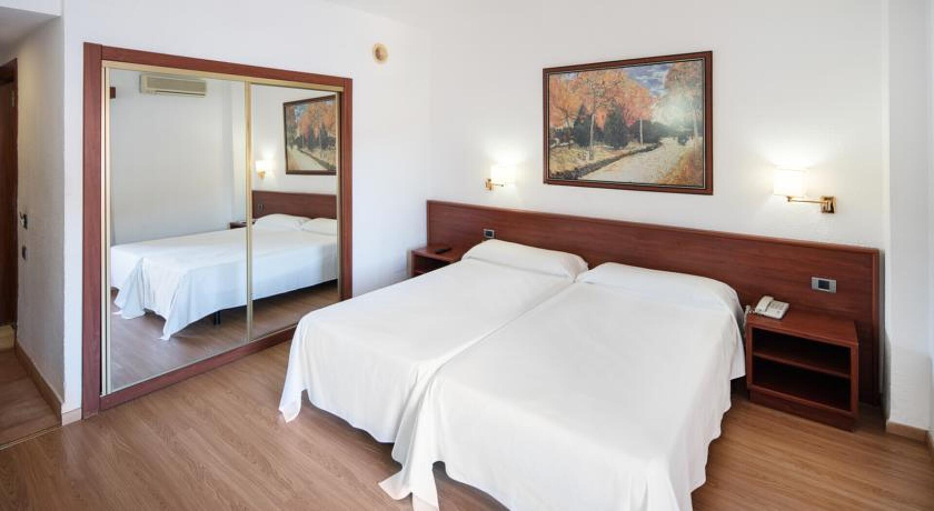 Catalonia Punta del Rey 4* 19