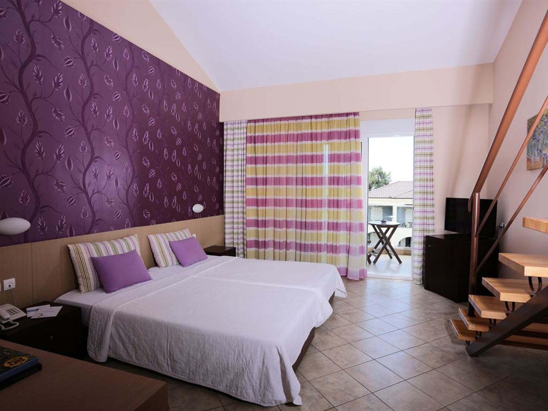 Alexandra Beach 4* 32