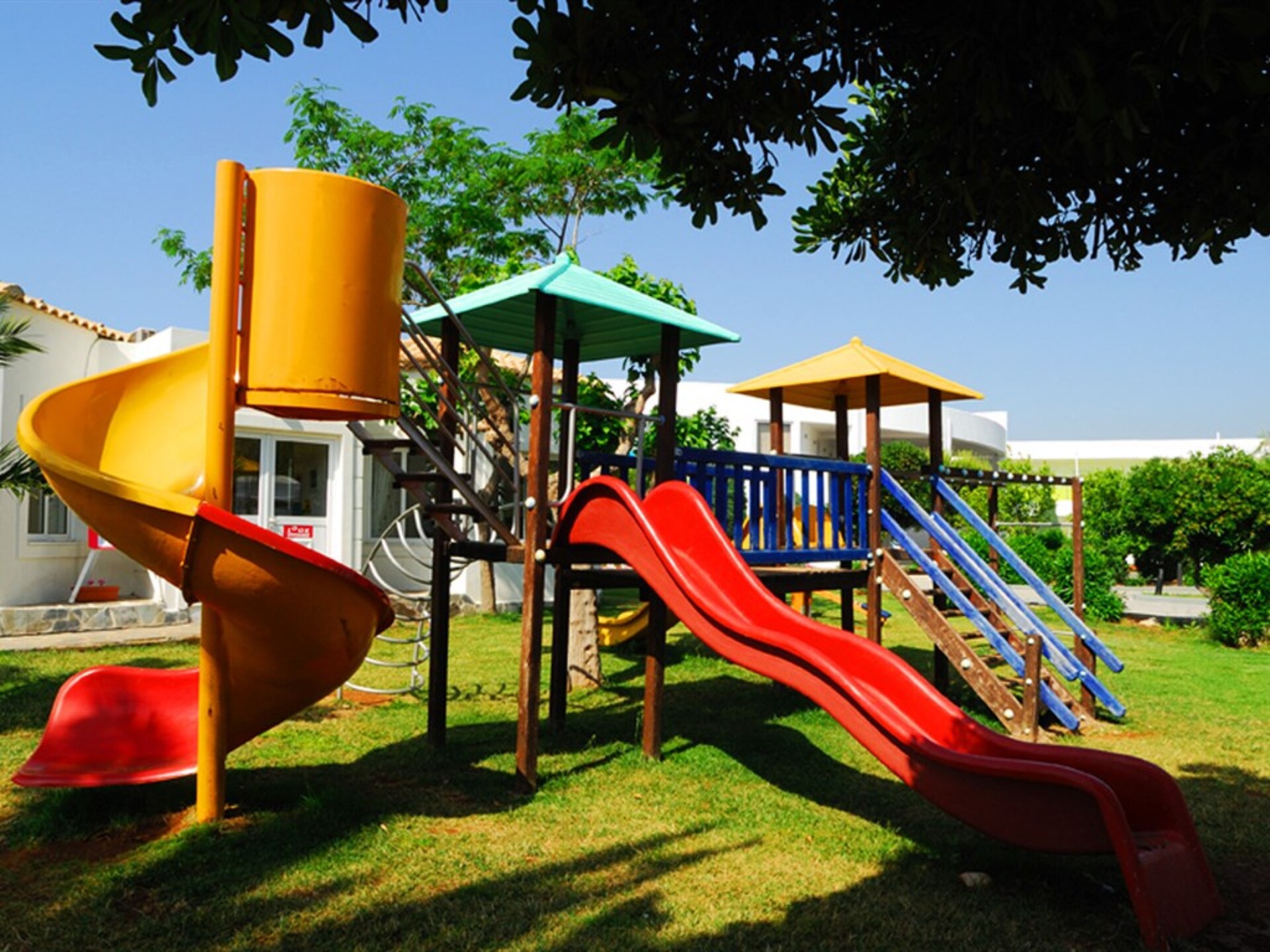 Kinetta Beach 4* 8