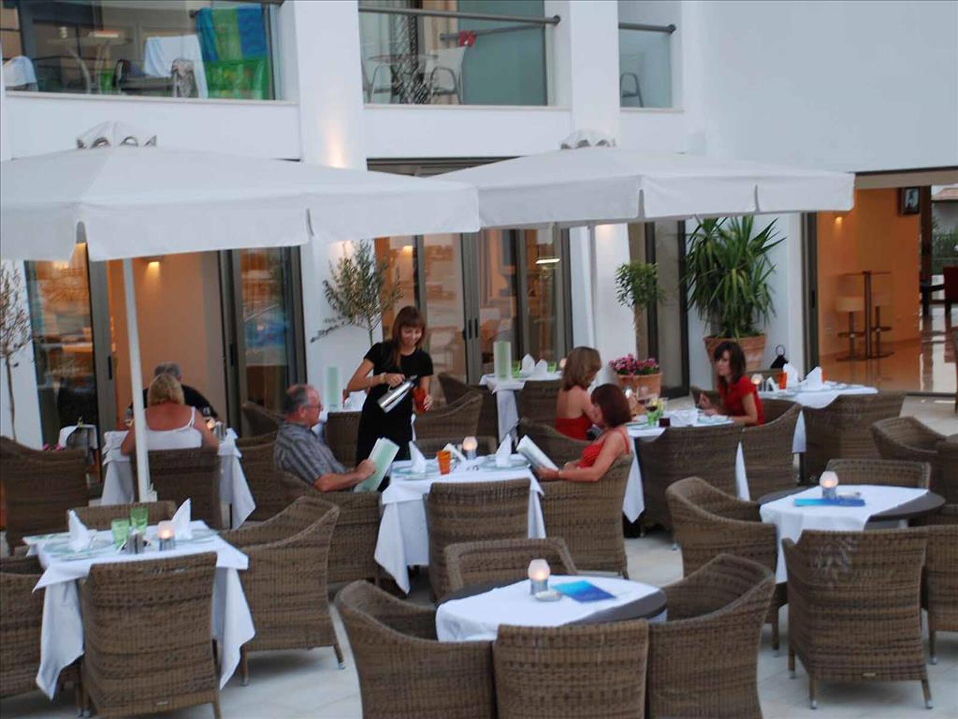 Albatros Spa & Resort 5* 7
