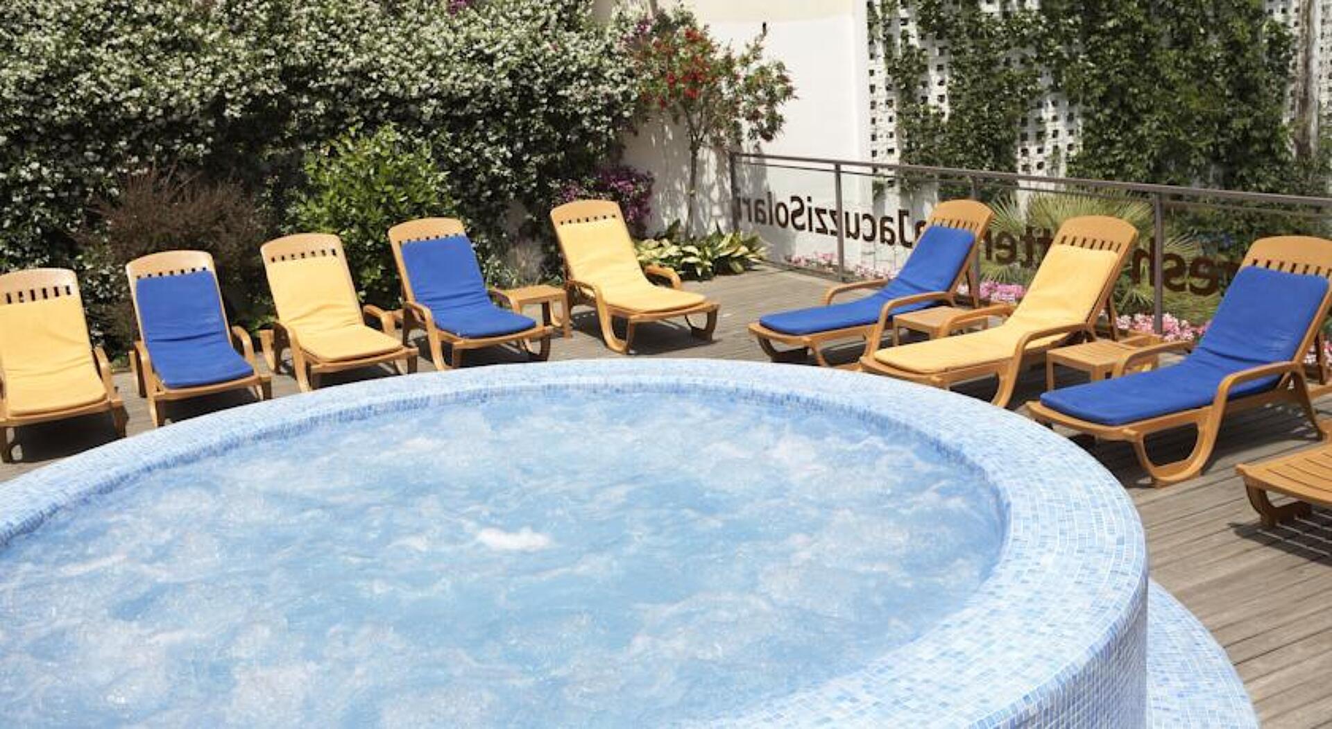 Fergus Style Plaza Paris Spa 4* 10