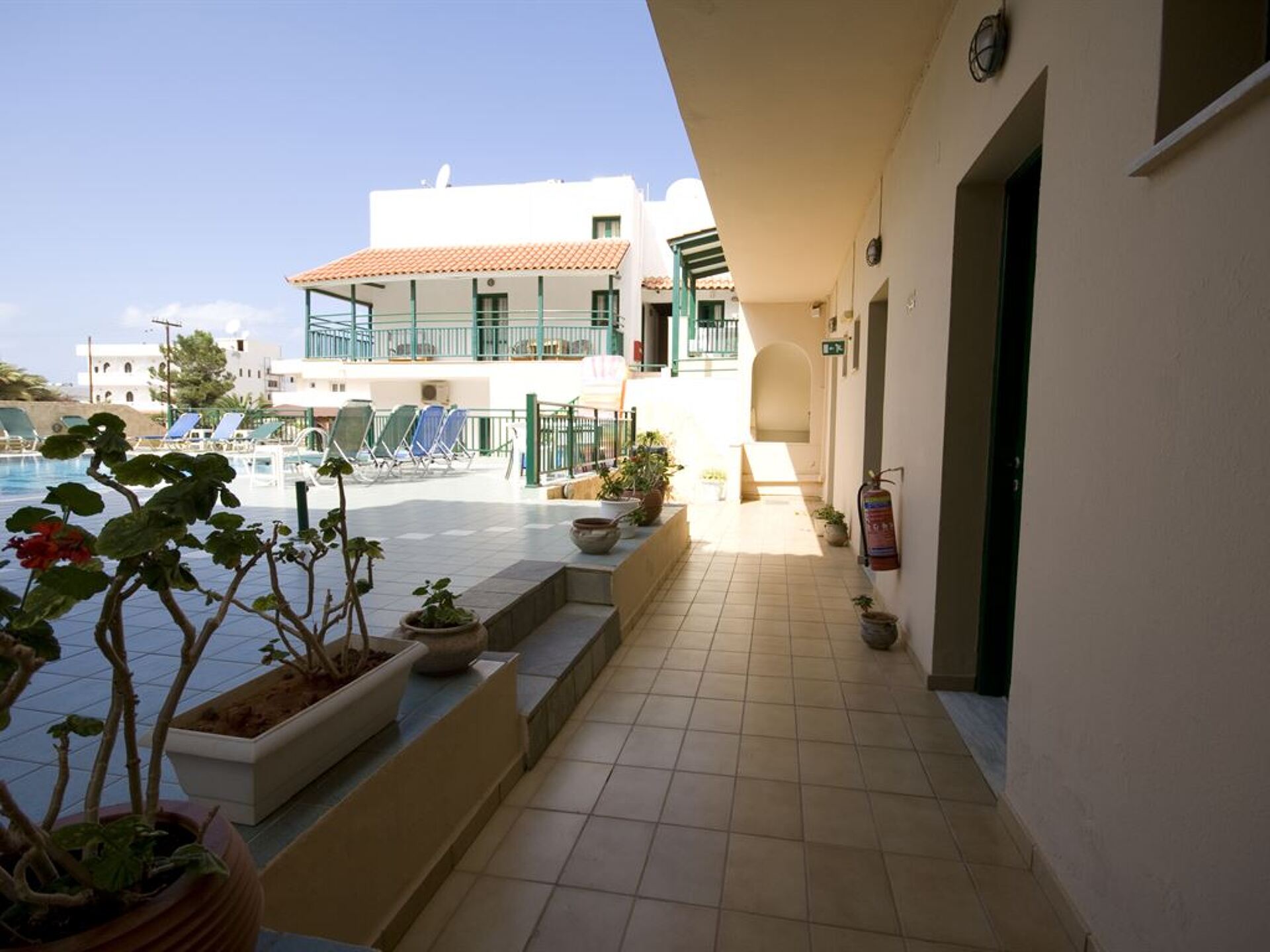 Anemi Studios & Apartments 5