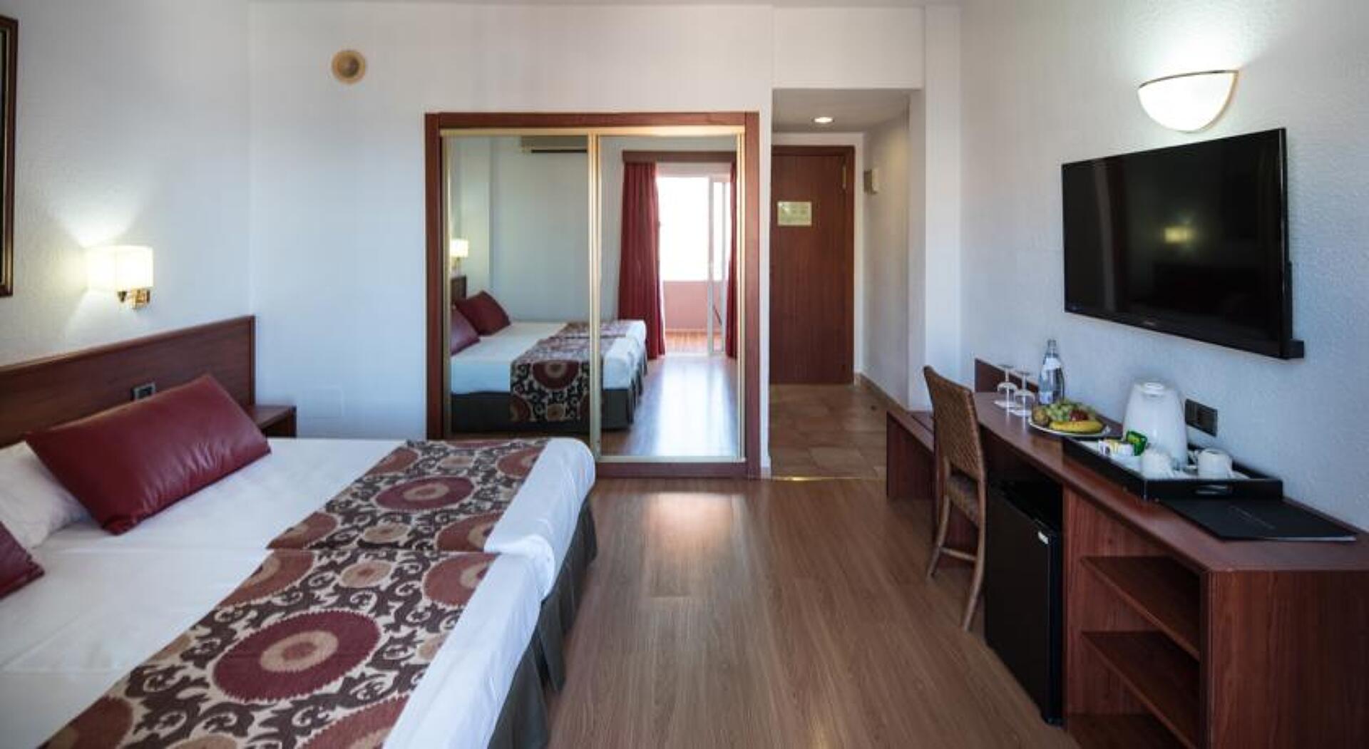 Catalonia Punta del Rey 4* 18
