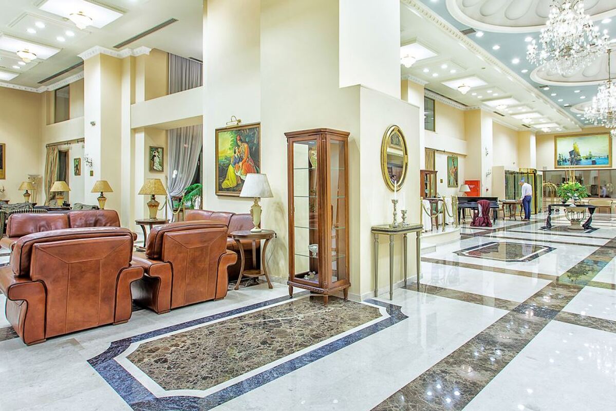 Grand Hotel 5* 1