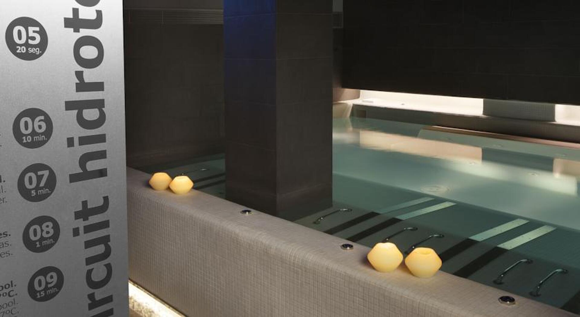 Fergus Style Plaza Paris Spa 4* 29