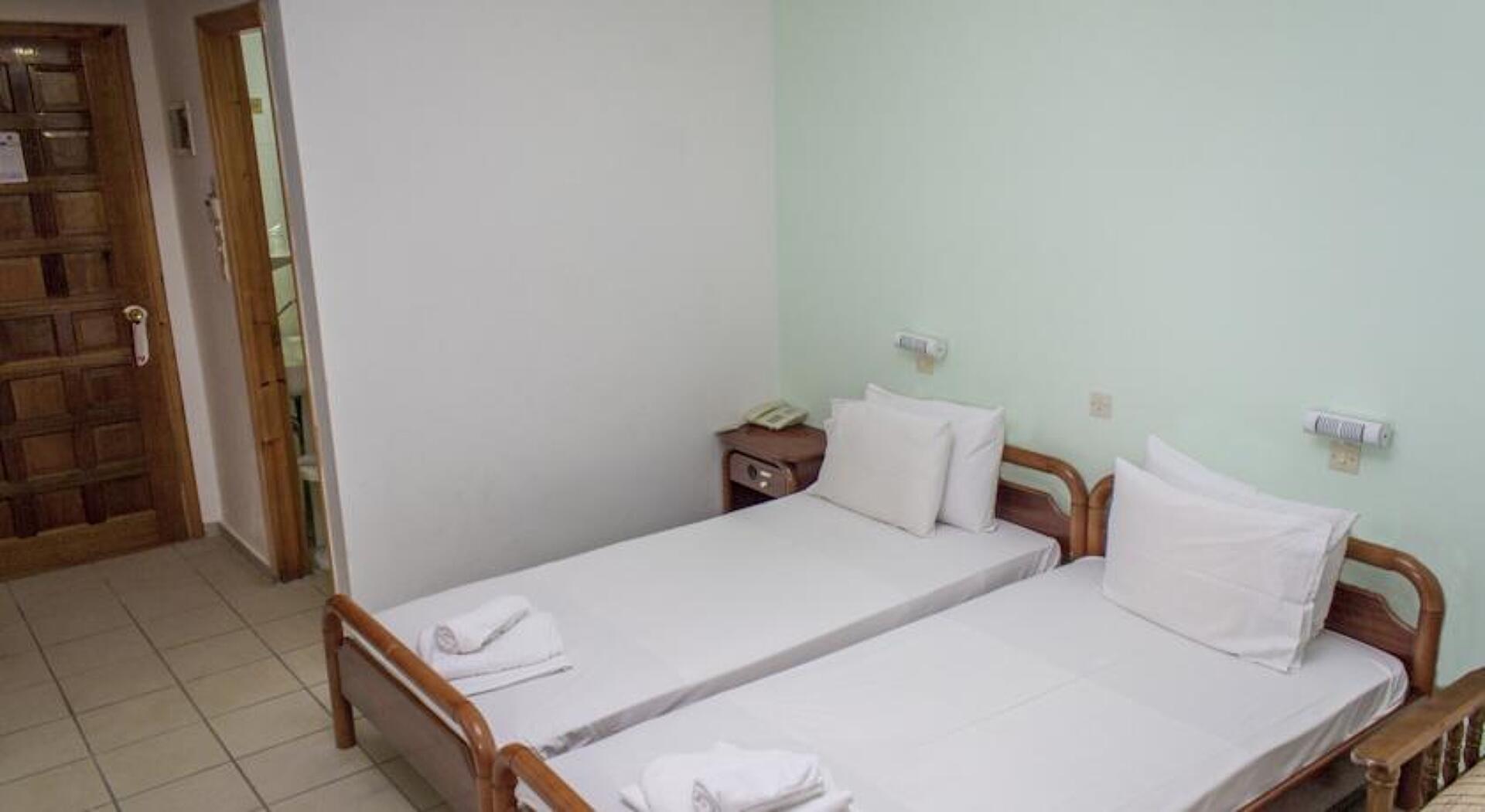 Cardamili Beach 2* 27