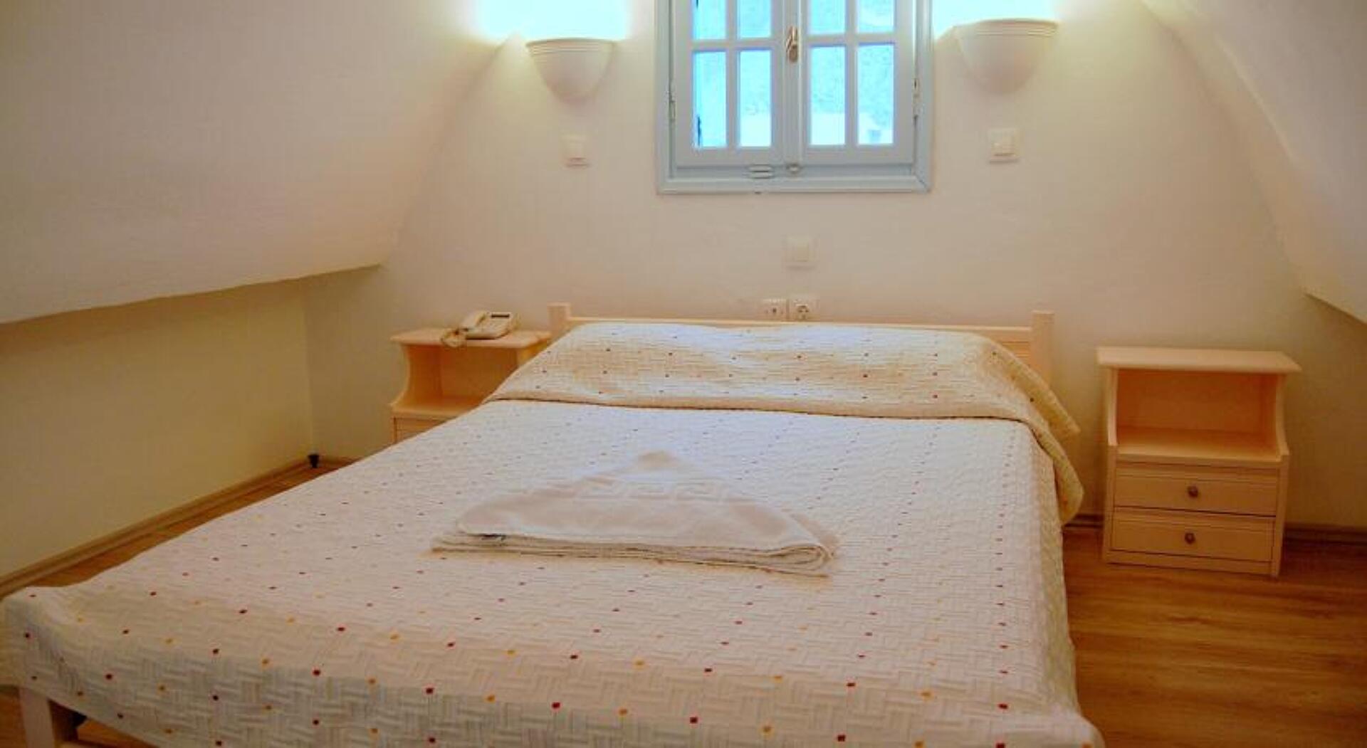 Drossos 3* 11