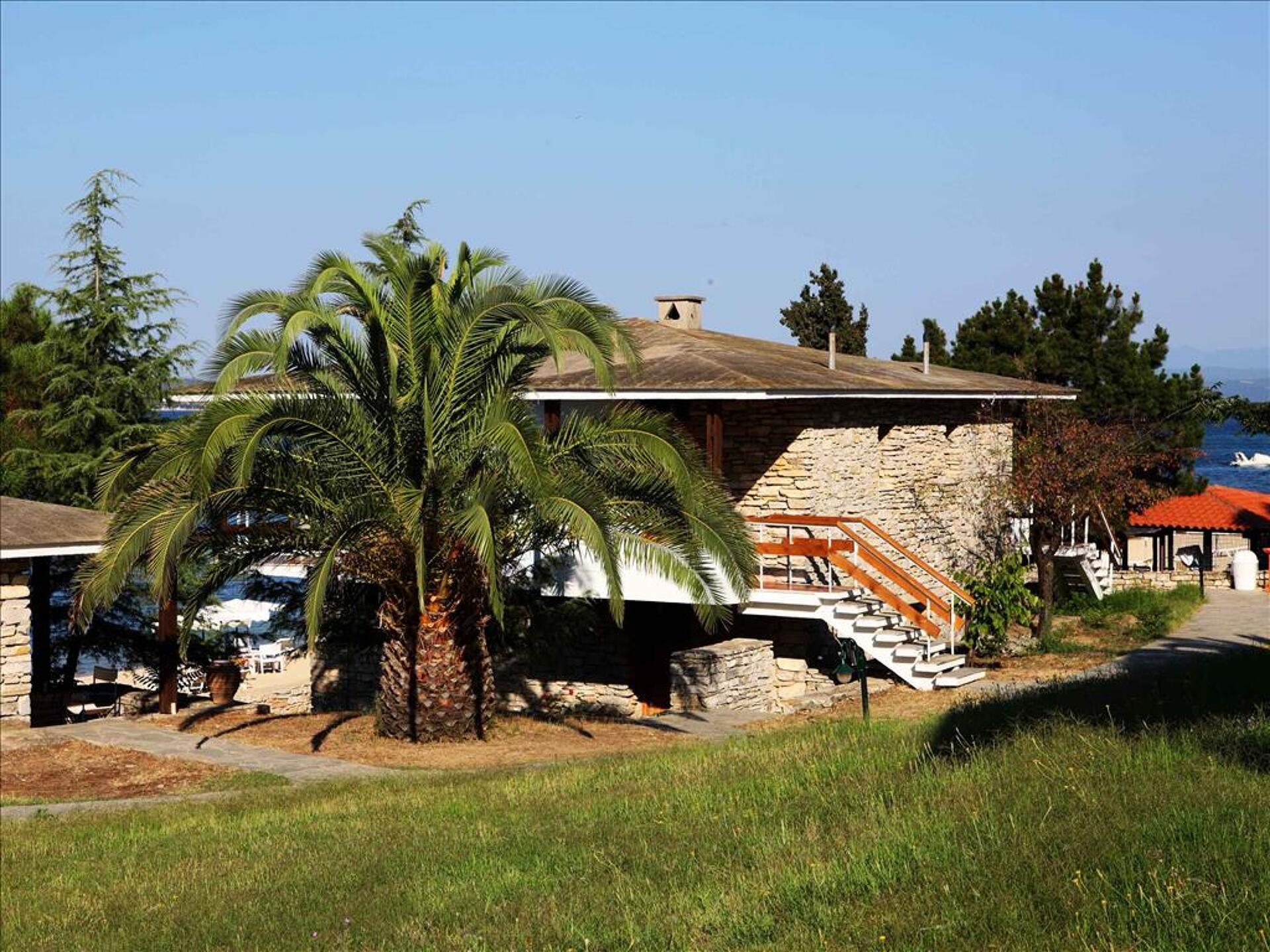Xenia Ouranoupoli 4* 2