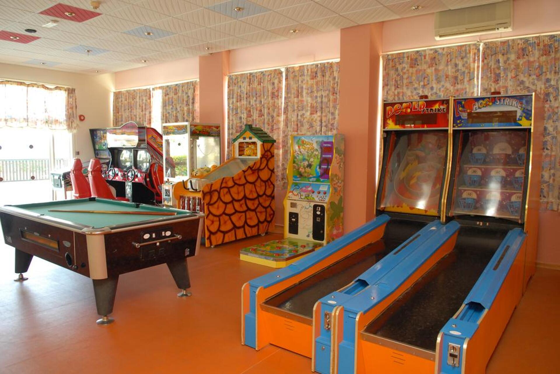 Maistrali Apartments & Bungalows 3* 9