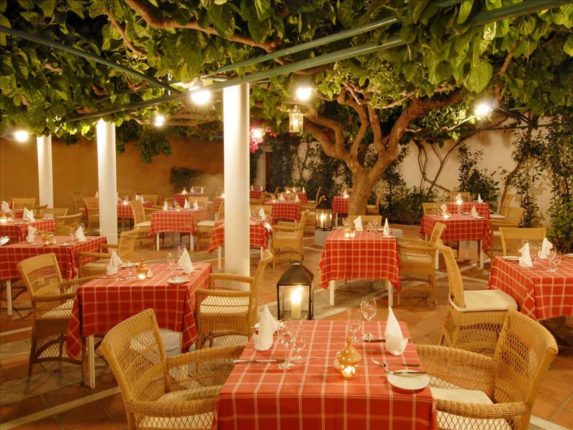 Aquila Rithymna Beach 5* 10