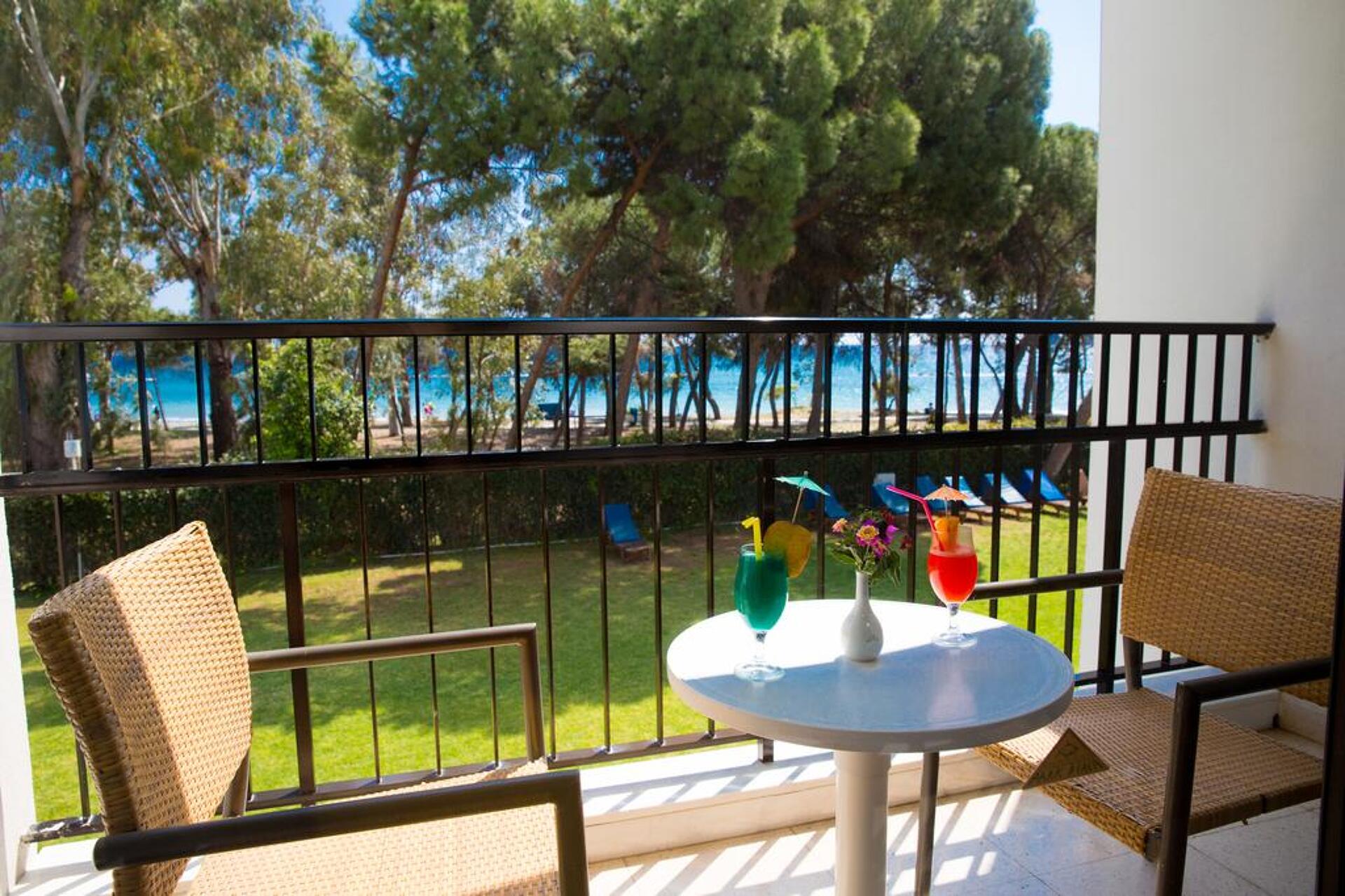 Lobelia Park Beach Annex 3* 34