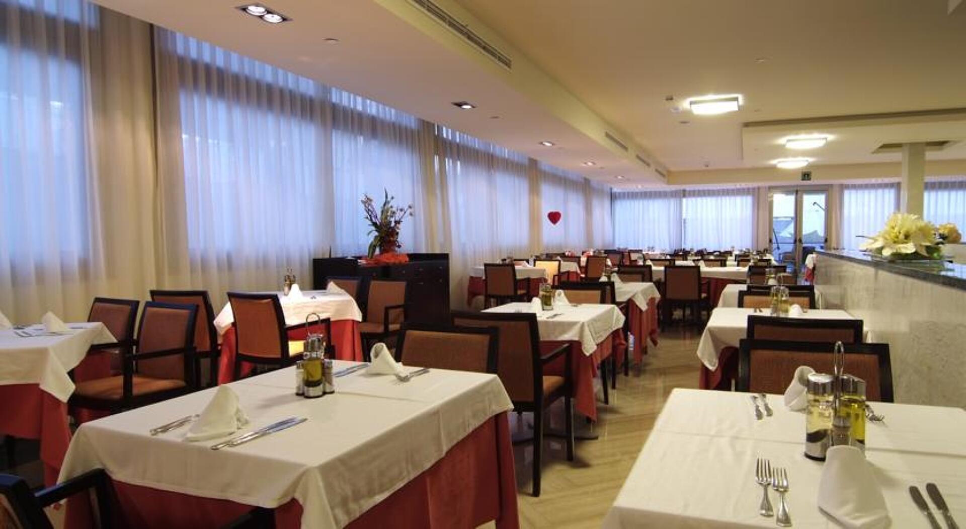 Sandos Monaco 4* 4