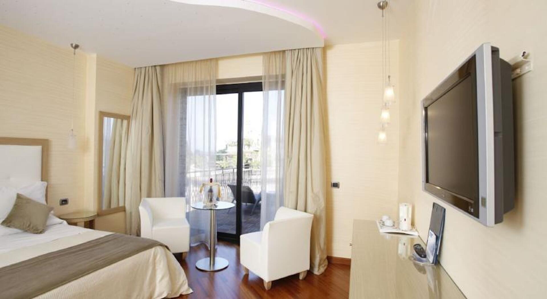 Villa Esperia 4* 10