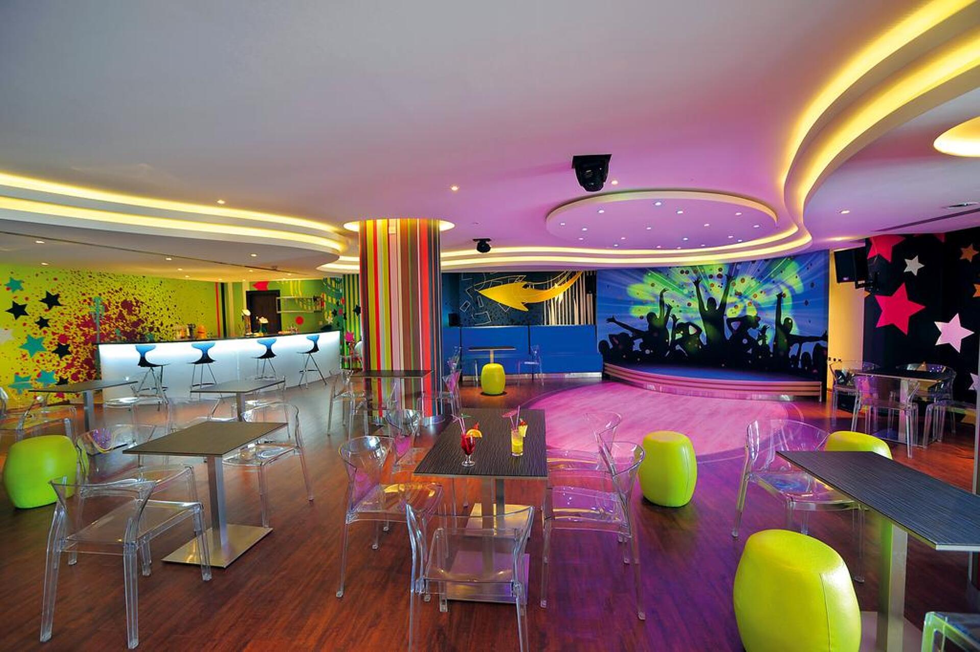 Olympic Lagoon Resort 4* 10