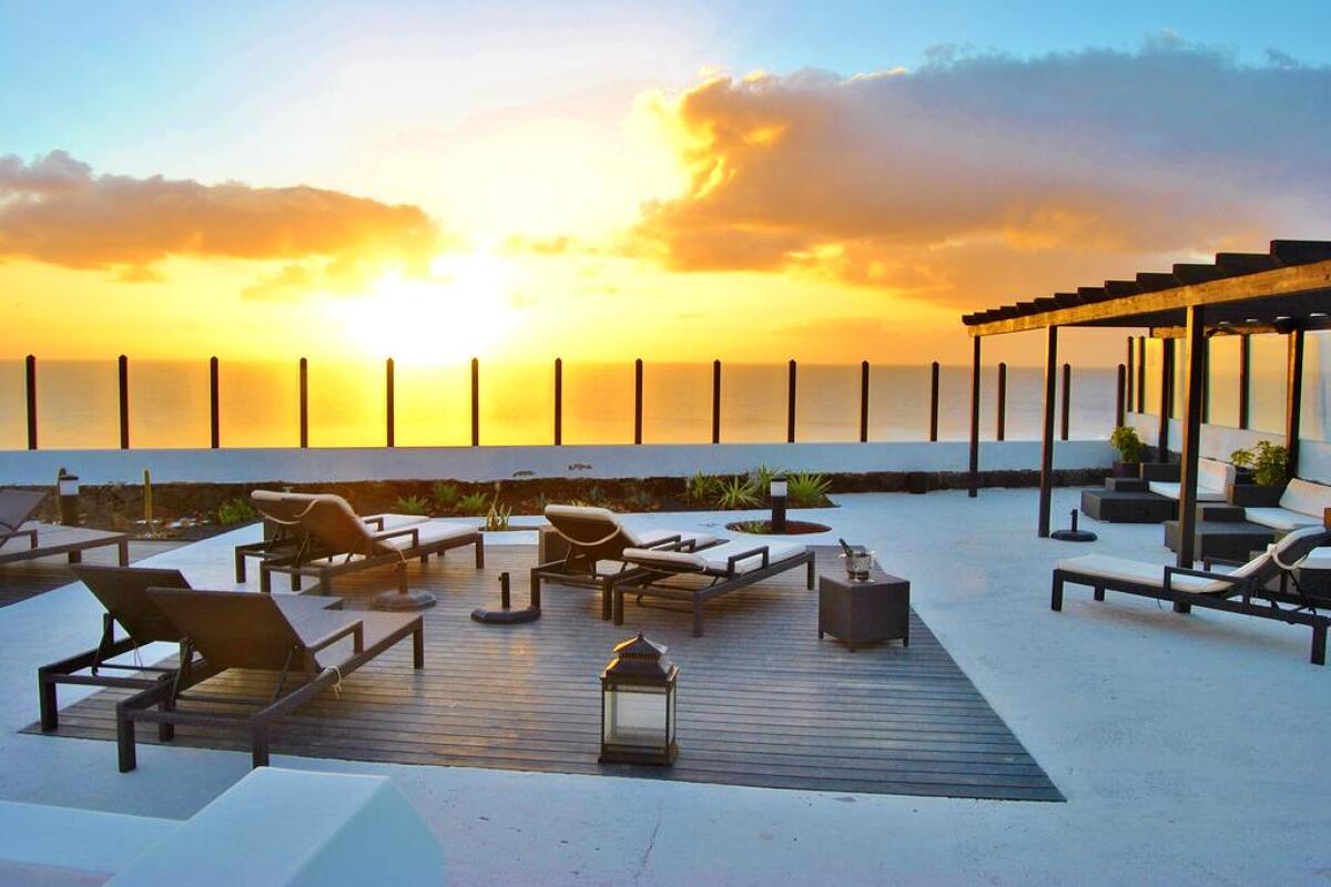 VIK Club Coral Beach 3* last